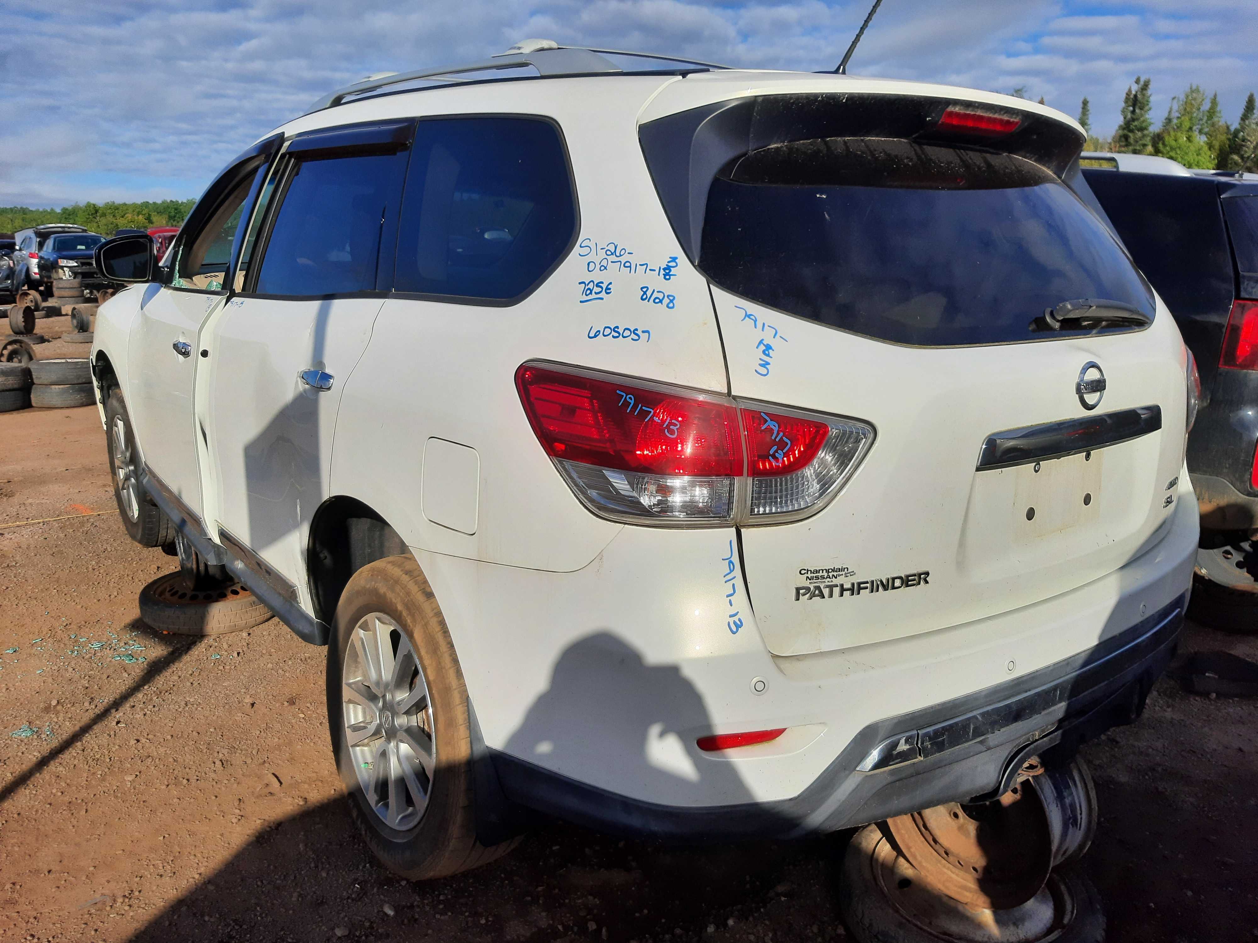 NISSAN PATHFINDER 2013