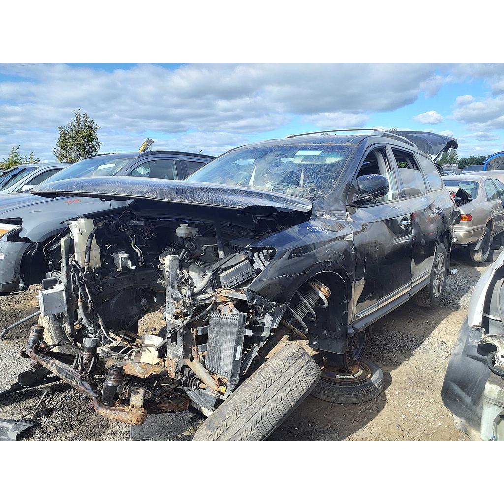 NISSAN PATHFINDER 2015