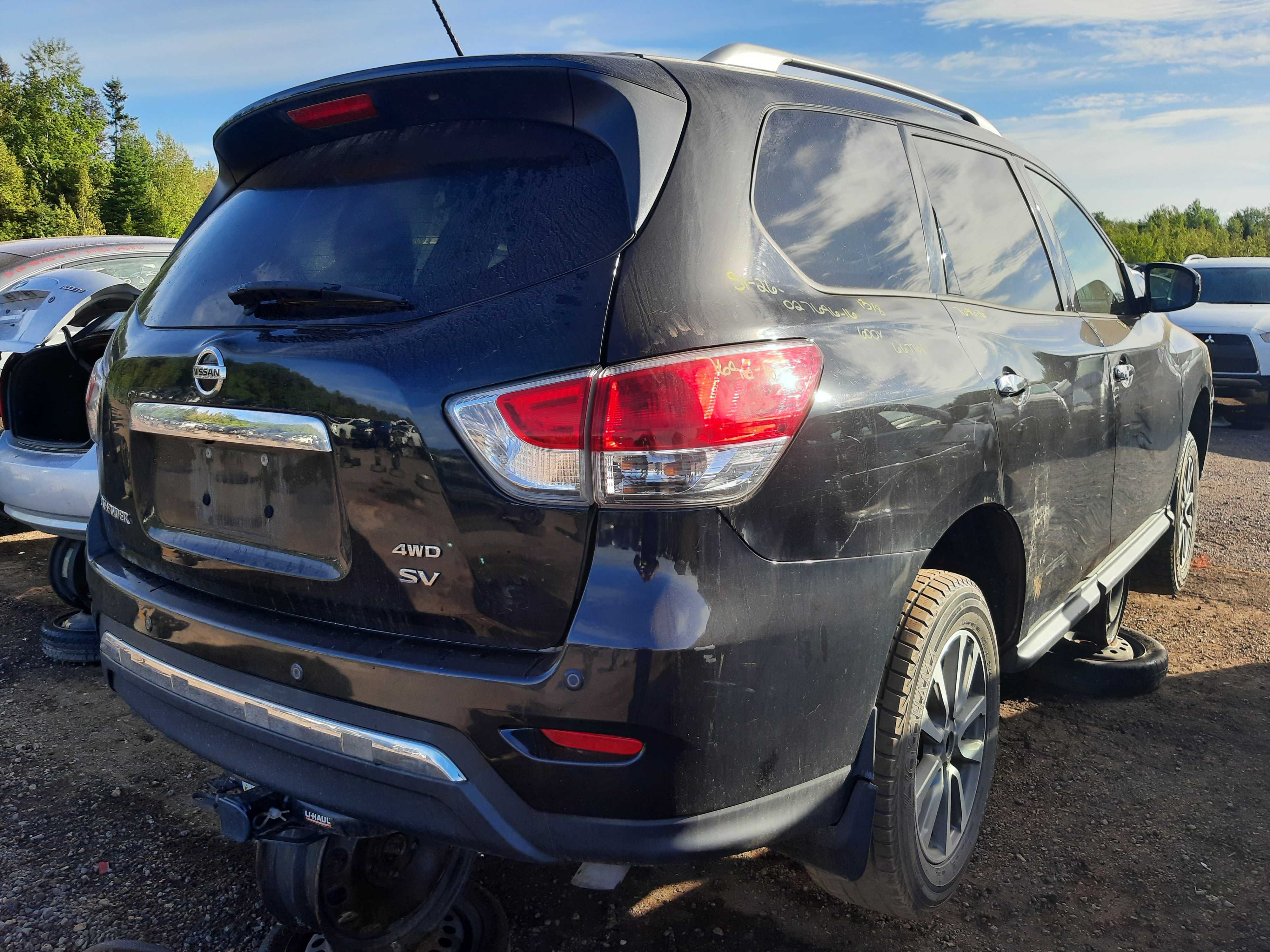NISSAN PATHFINDER 2016