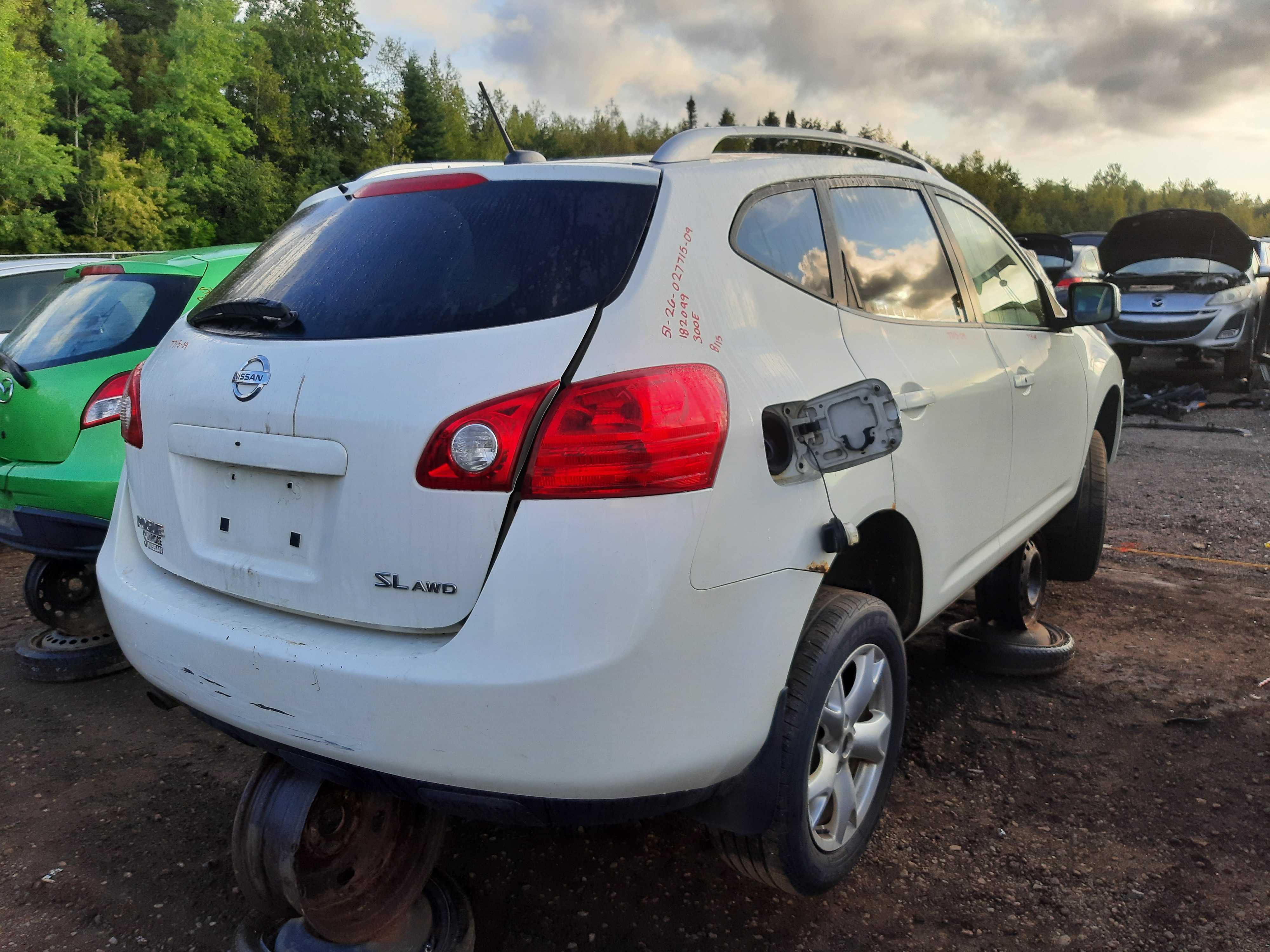 NISSAN ROGUE 2009