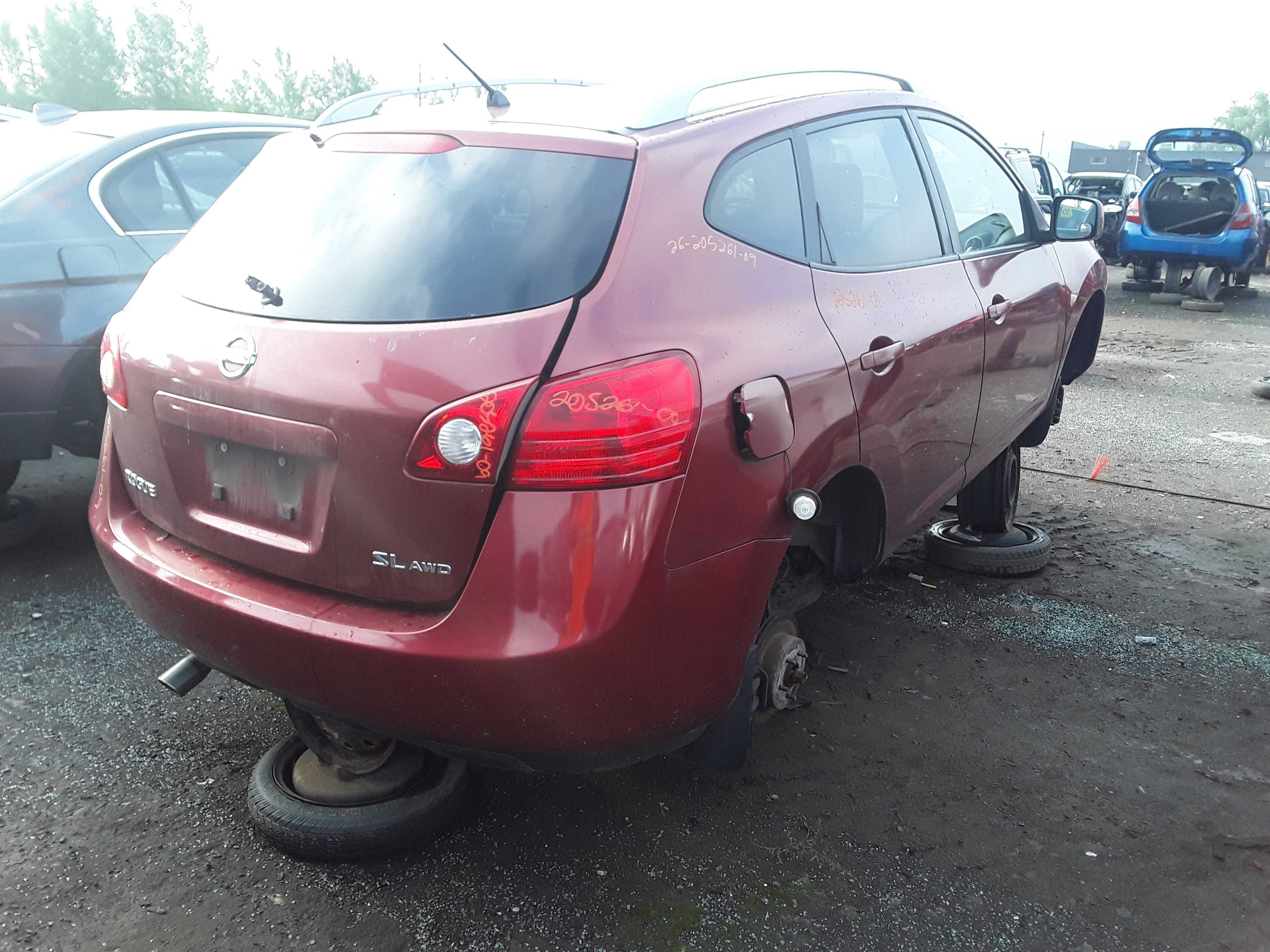 NISSAN ROGUE 2009