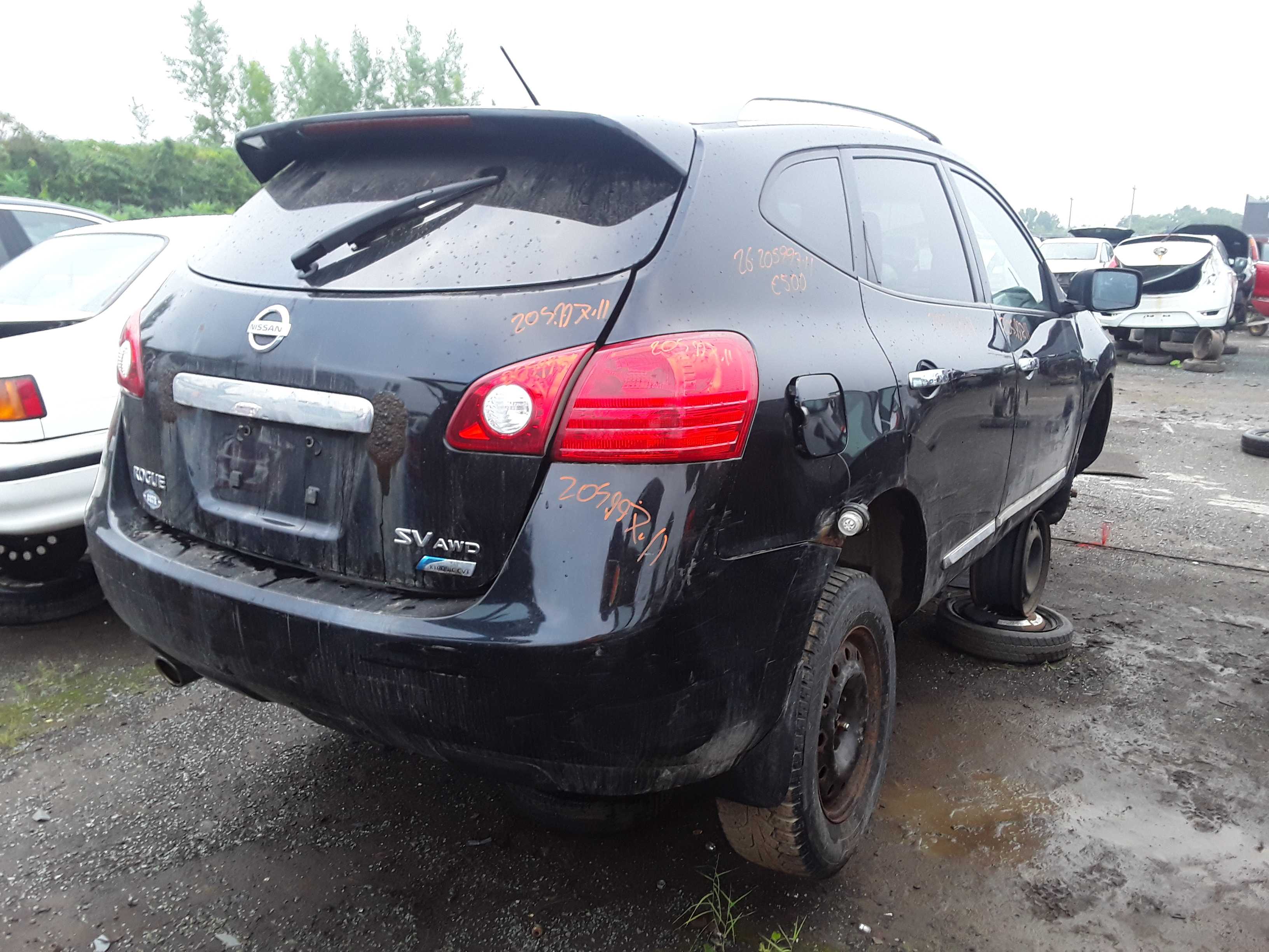 NISSAN ROGUE 2011