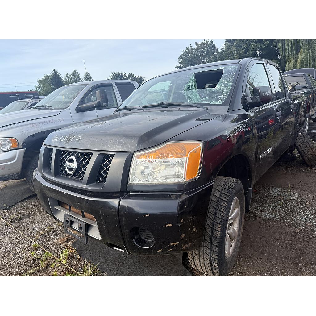 NISSAN TITAN 2012