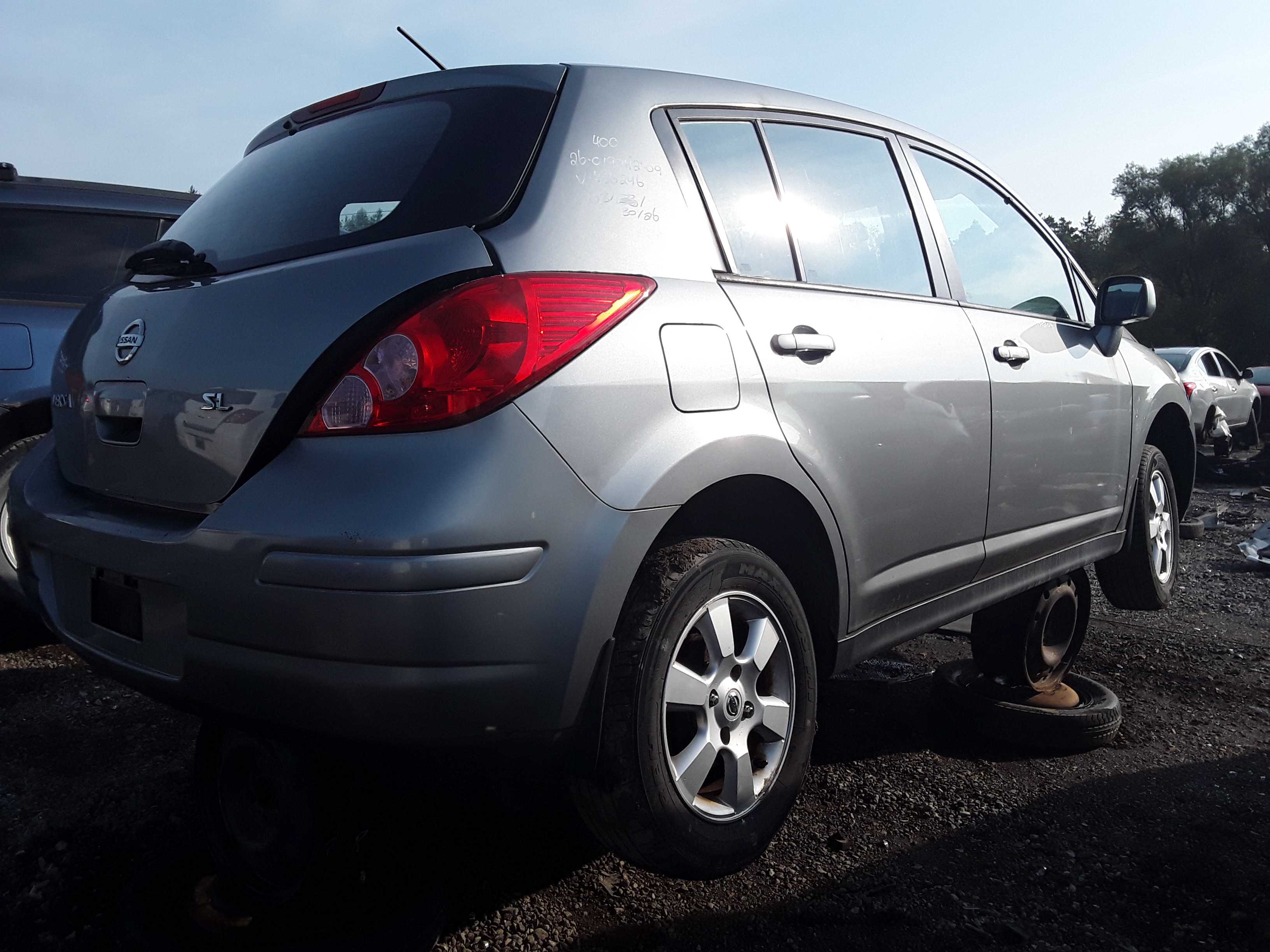 NISSAN VERSA 2009