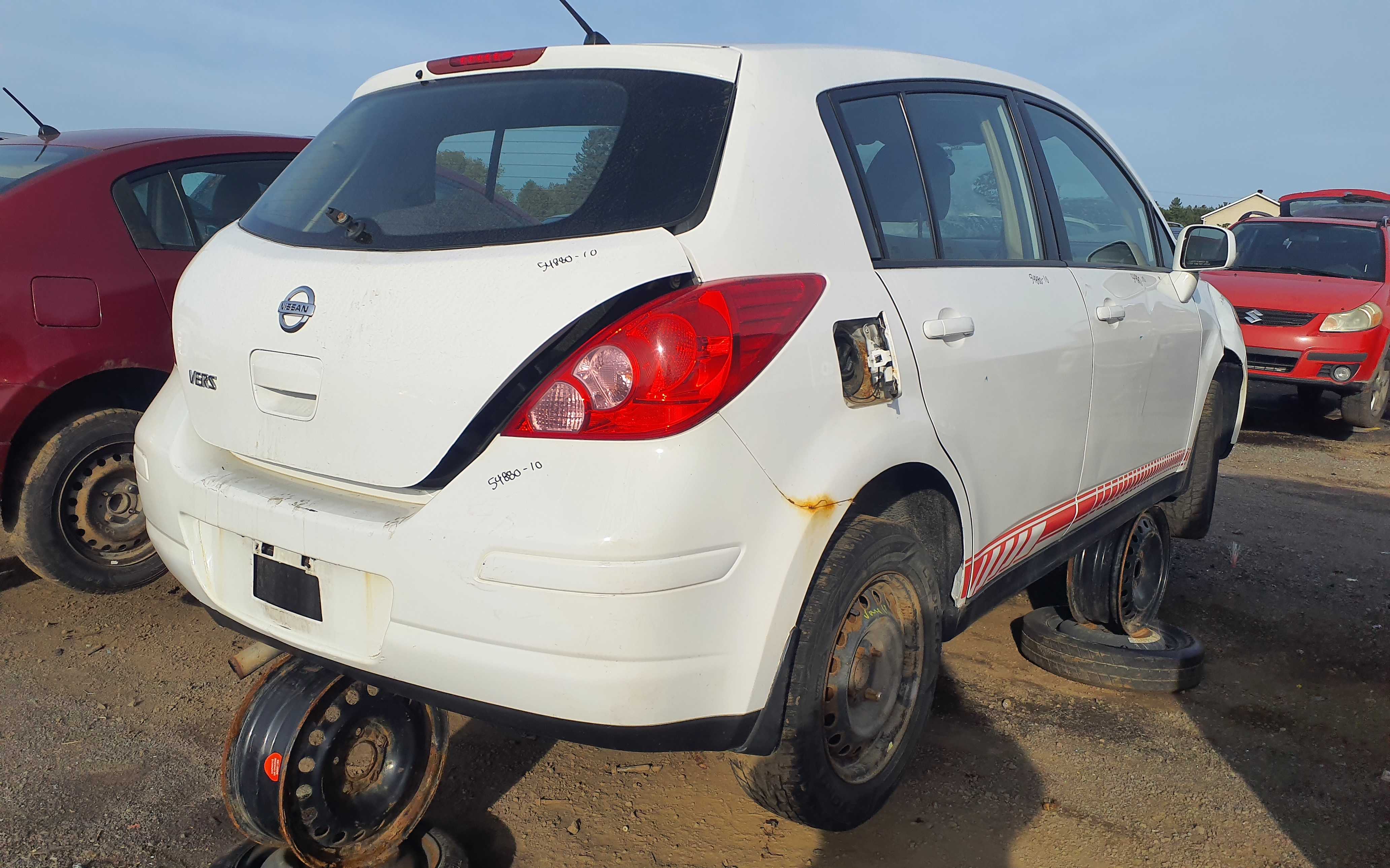 NISSAN VERSA 2010