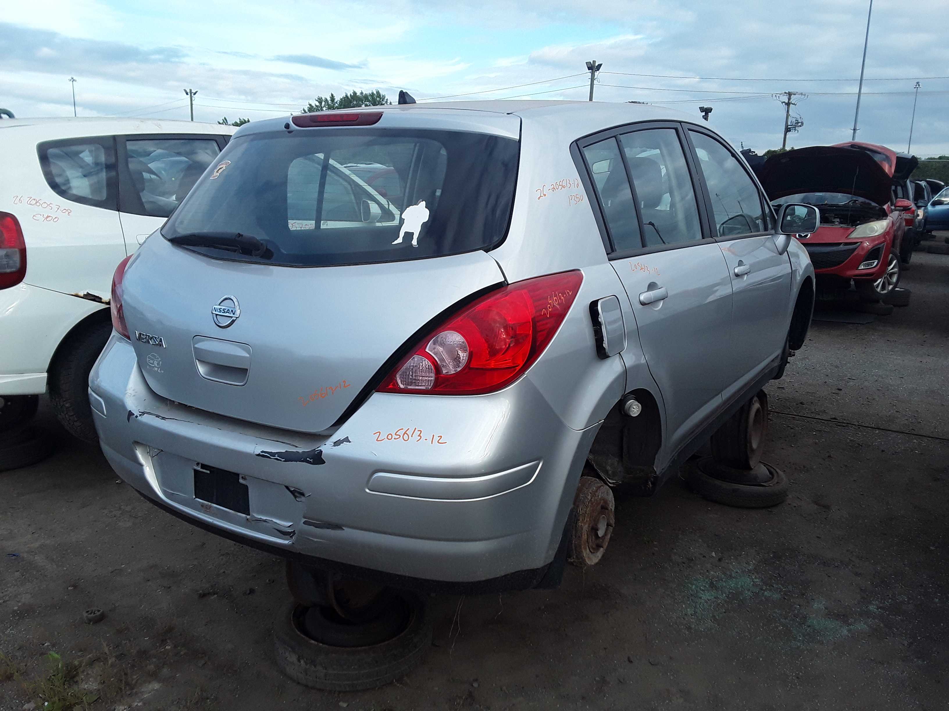 NISSAN VERSA 2012