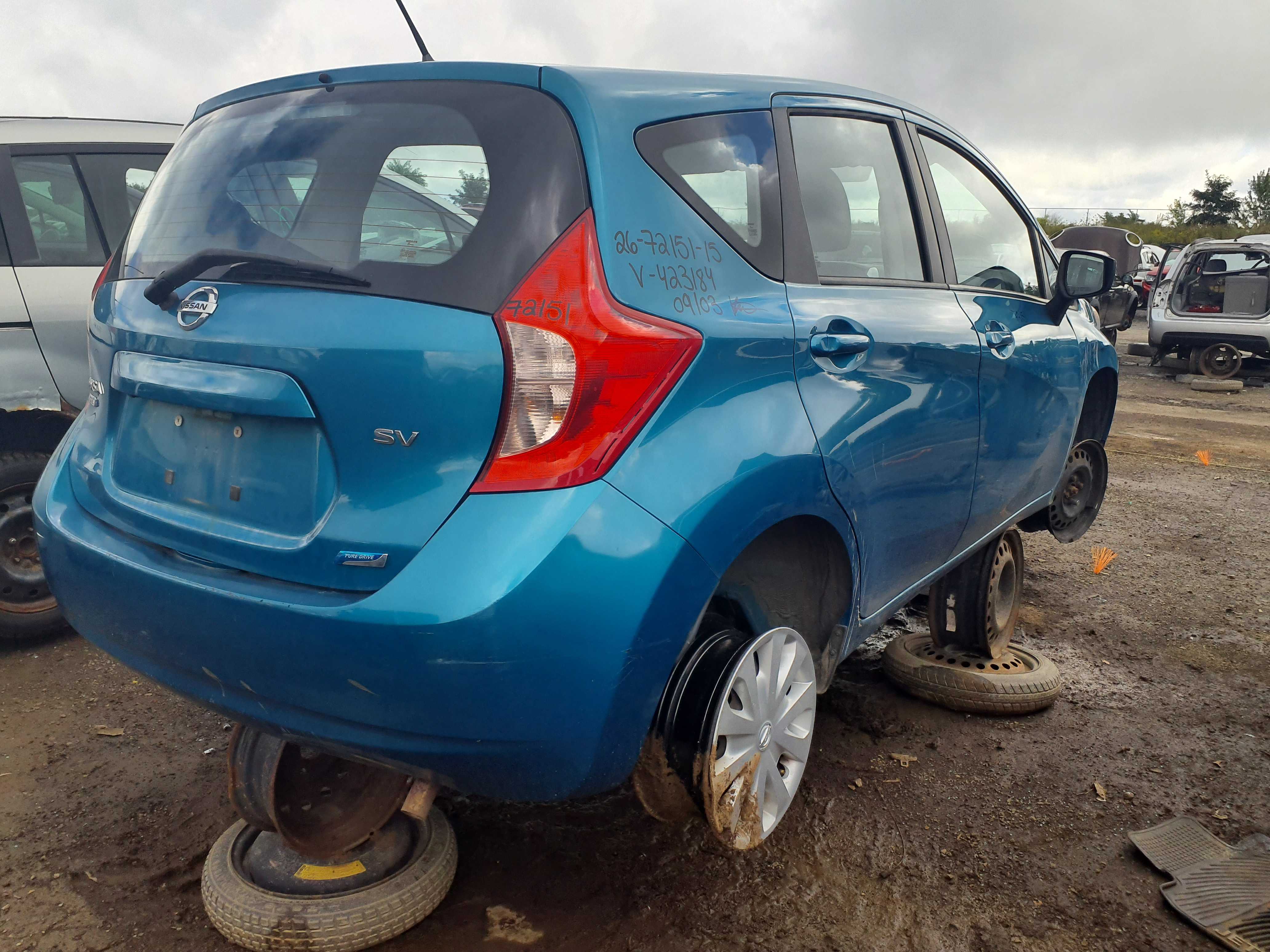 NISSAN VERSA 2015