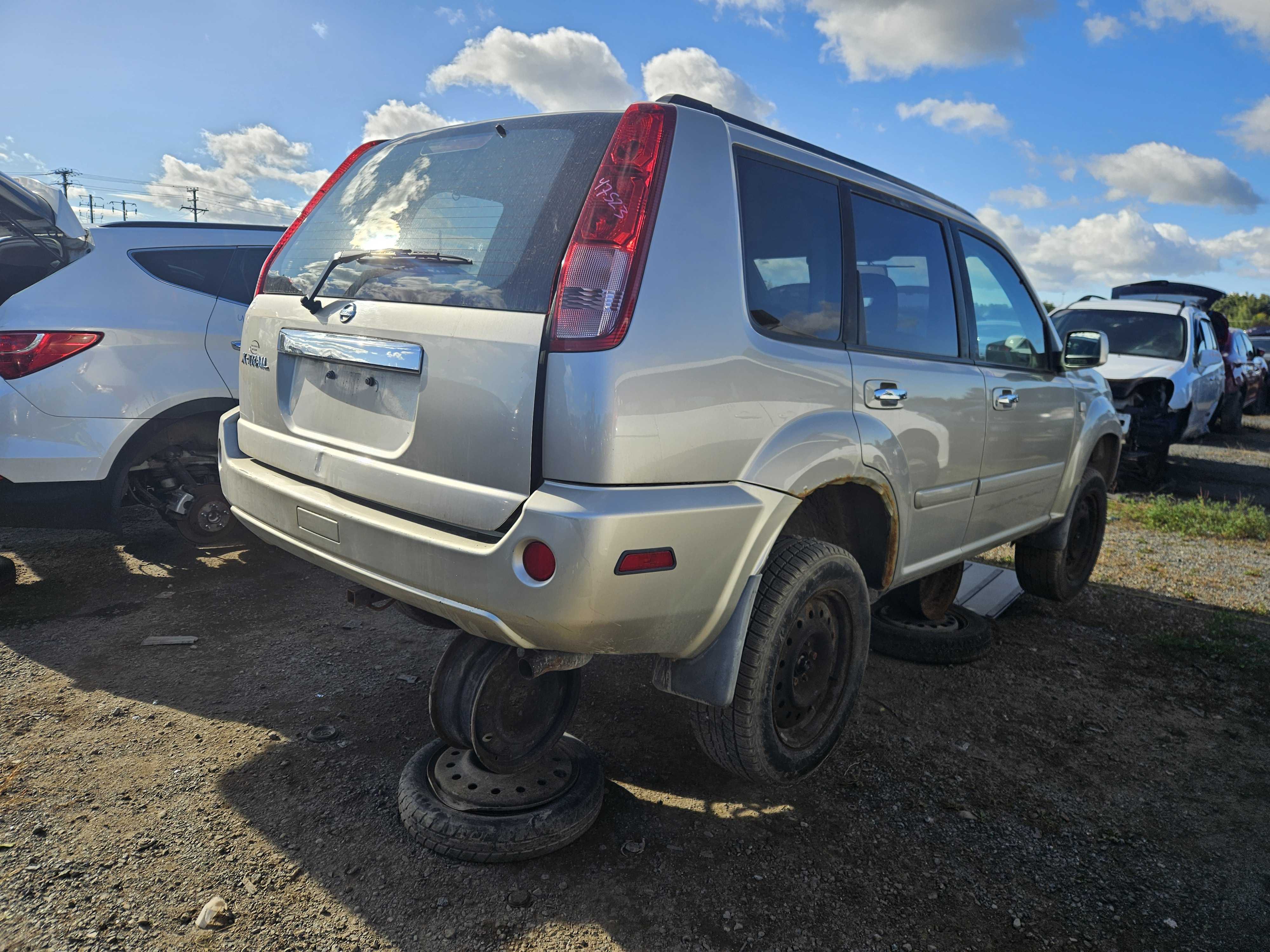 NISSAN X-TRAIL 2005