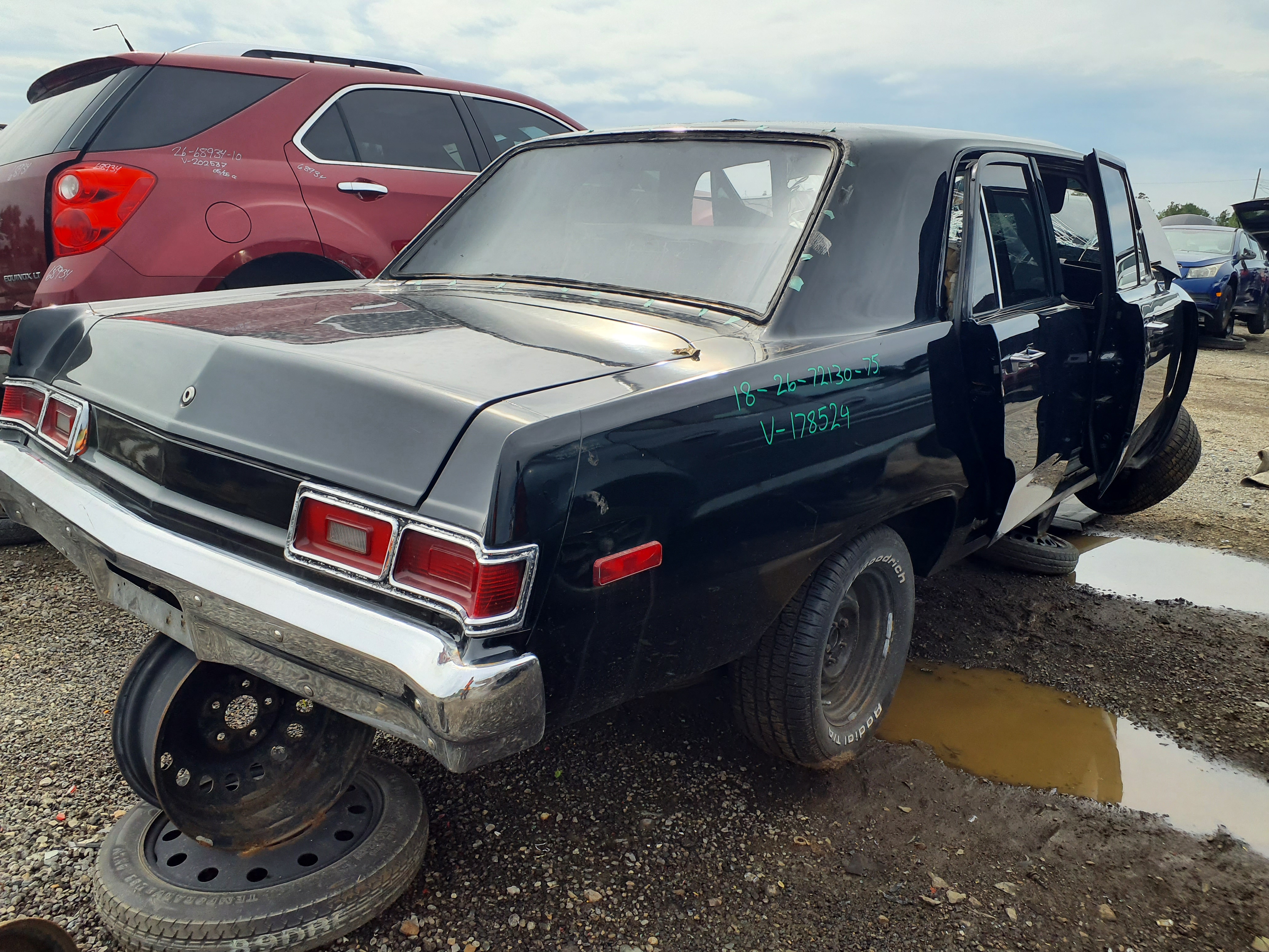 PLYMOUTH VALIANT 1975