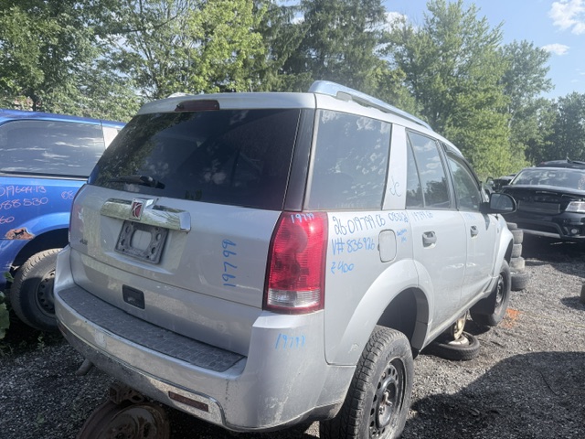 SATURN VUE 2006
