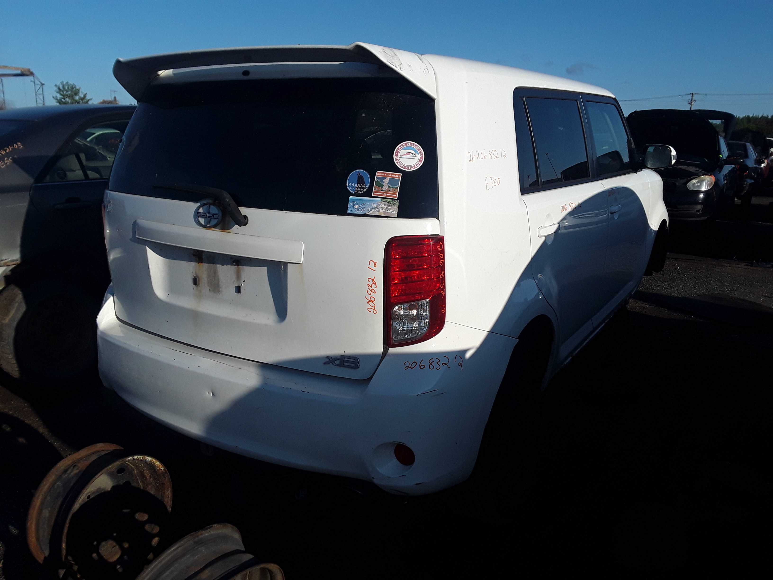 SCION XB 2012