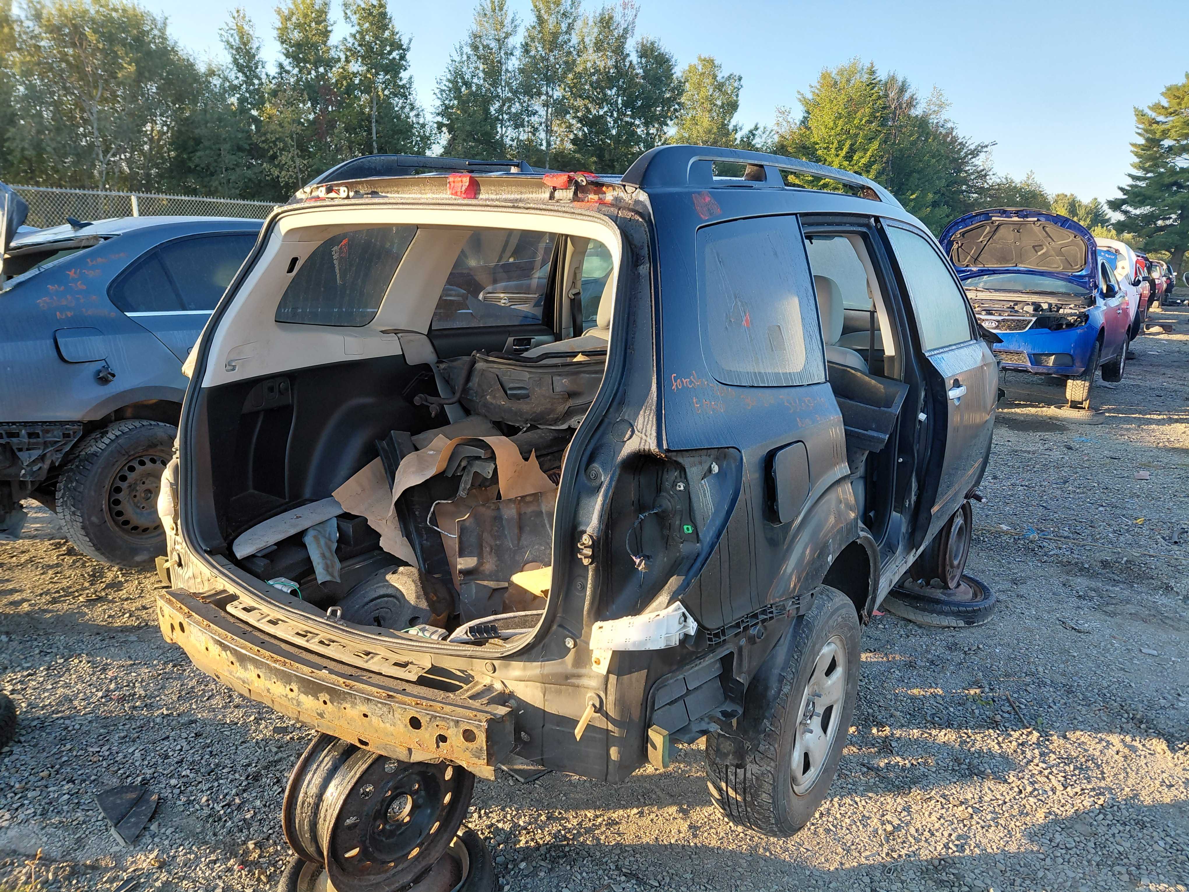 SUBARU FORESTER 2010