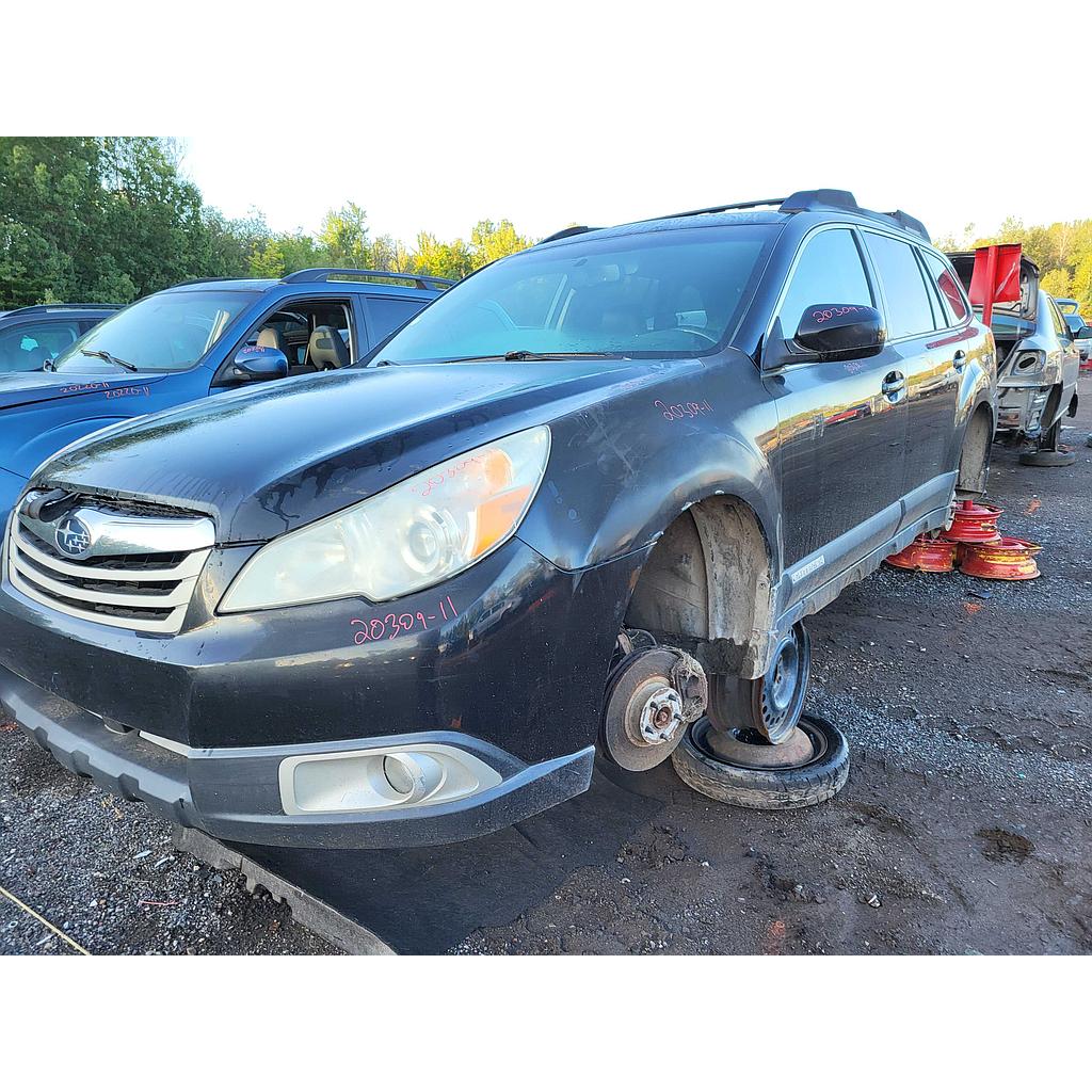 SUBARU OUTBACK 2011