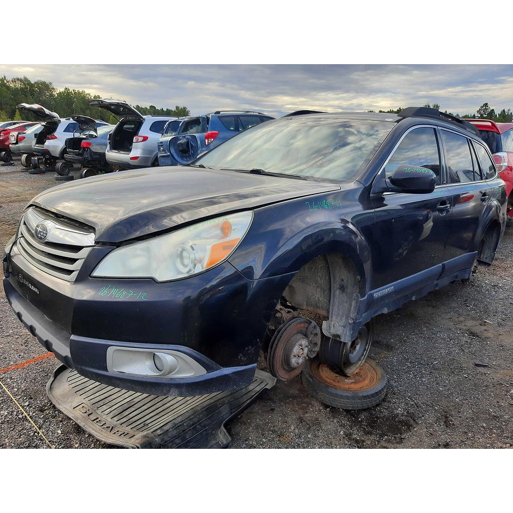 SUBARU OUTBACK 2012