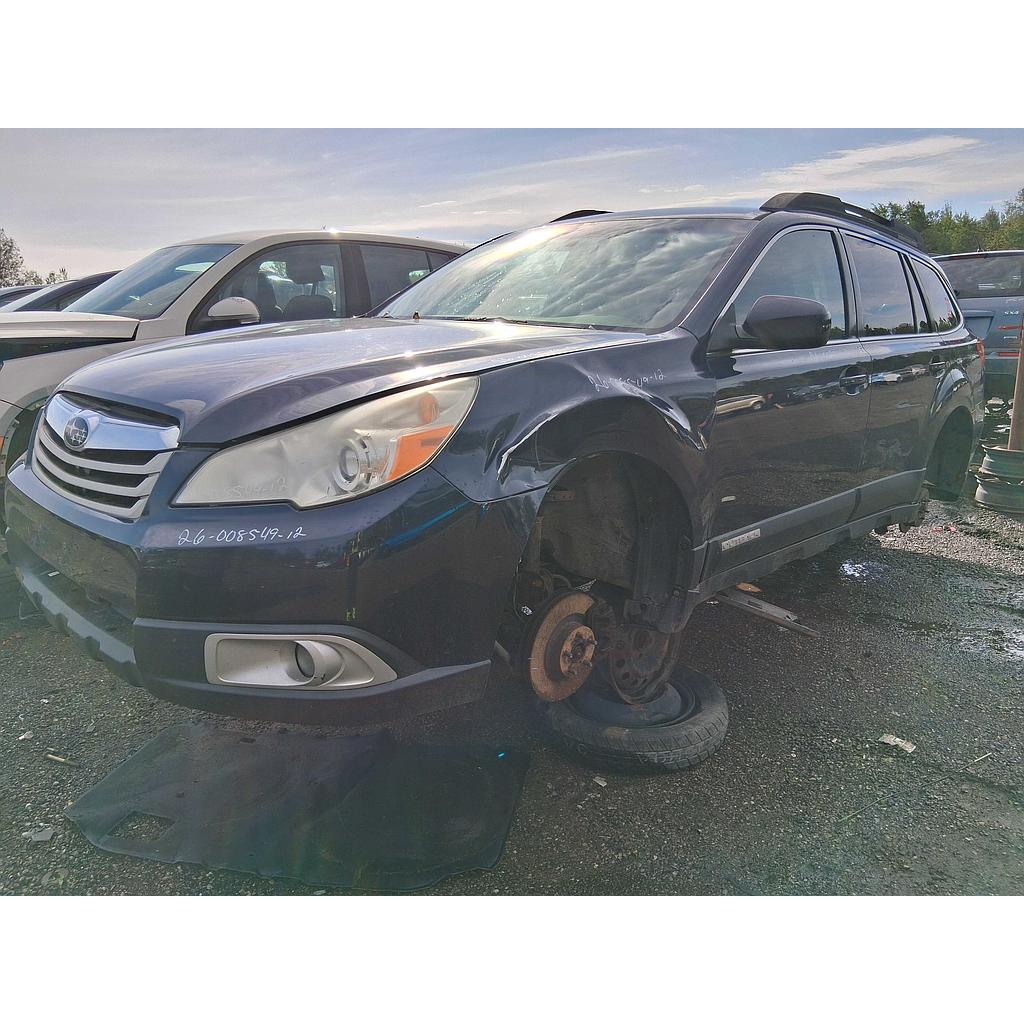 SUBARU OUTBACK 2012