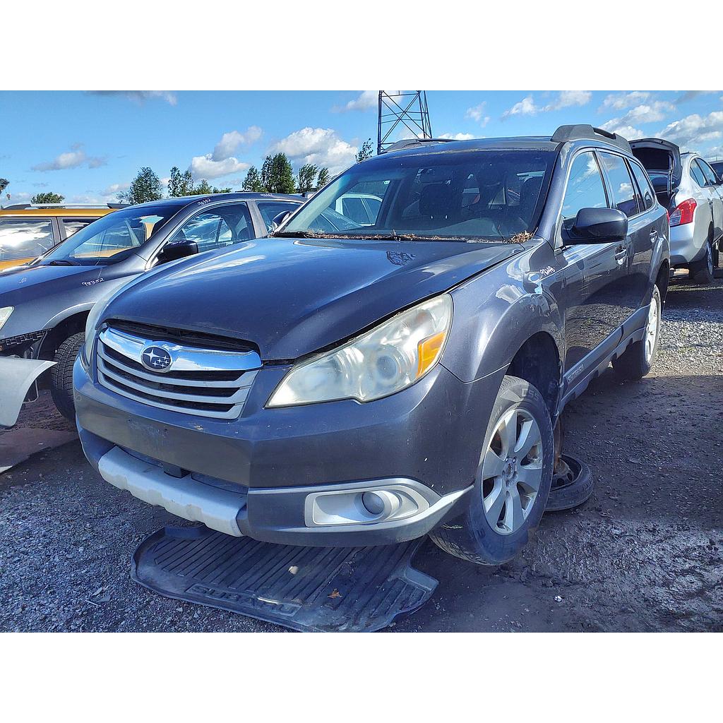 SUBARU OUTBACK 2012