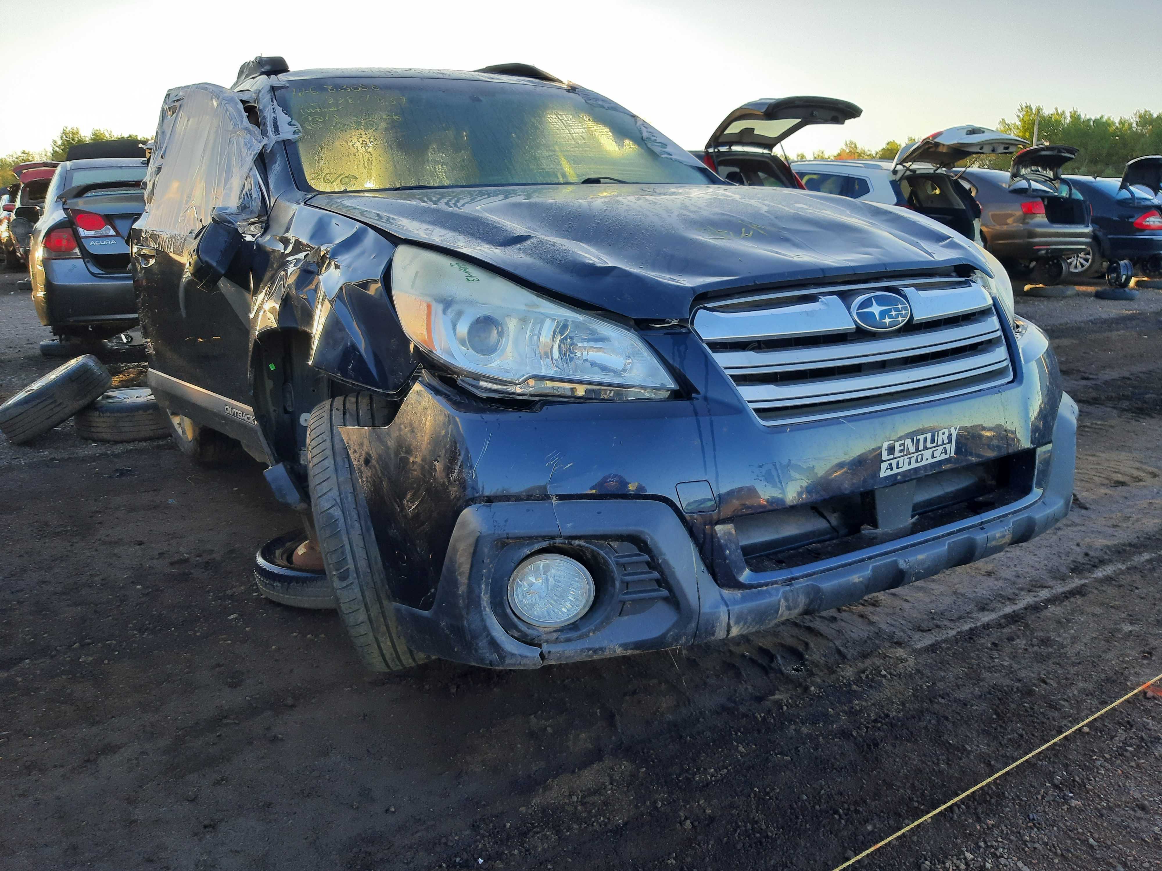 SUBARU OUTBACK 2013