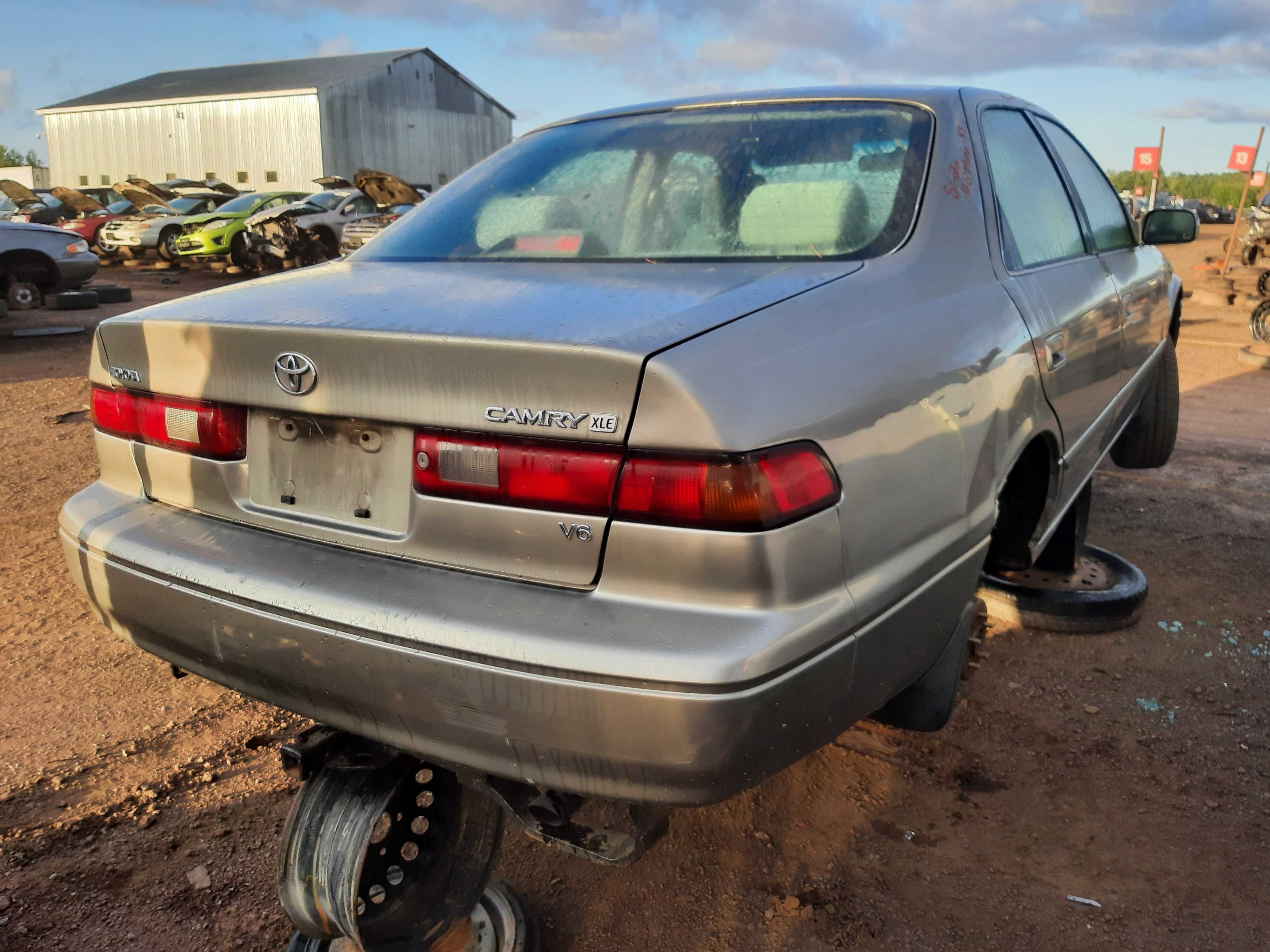 TOYOTA CAMRY 1999