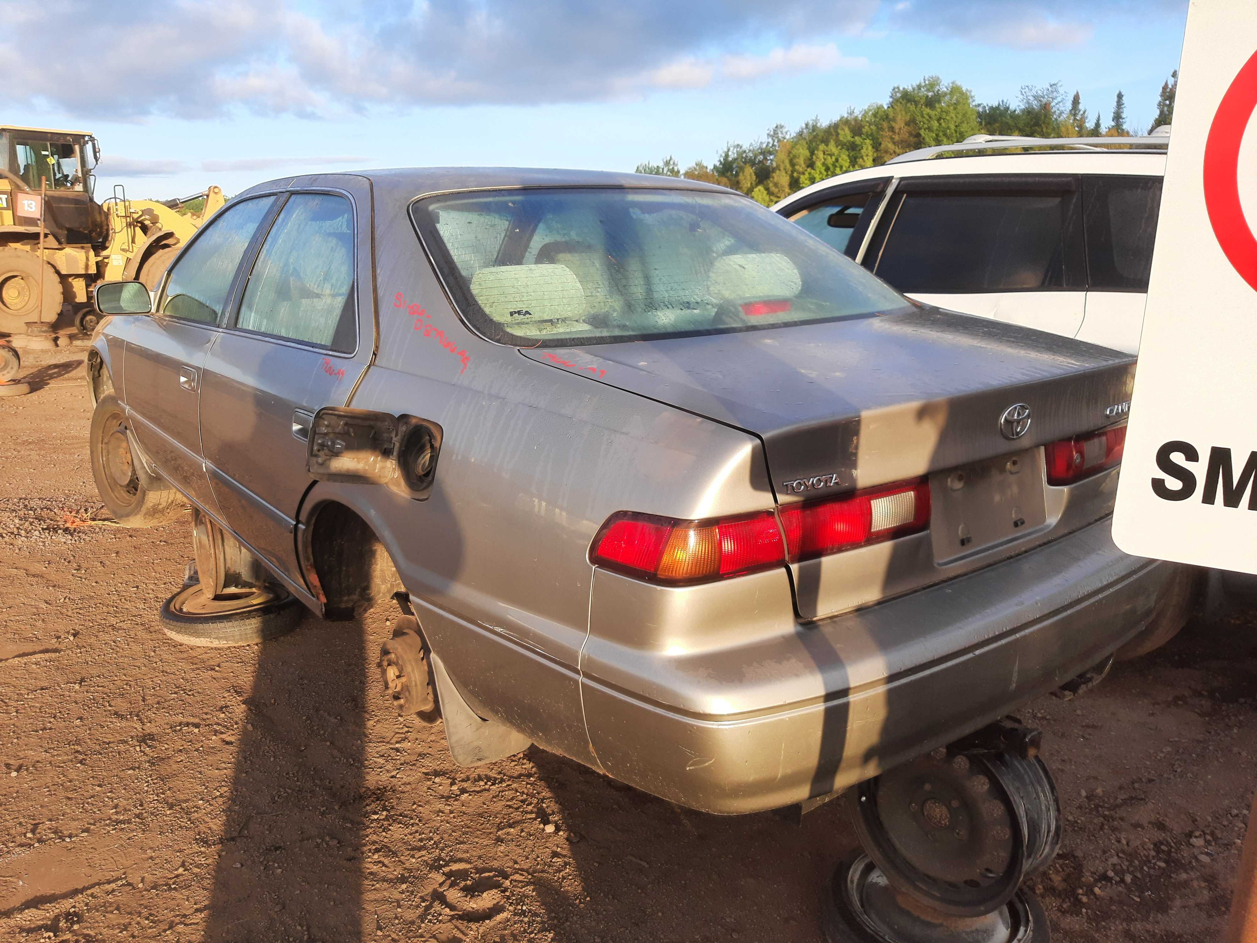 TOYOTA CAMRY 1999