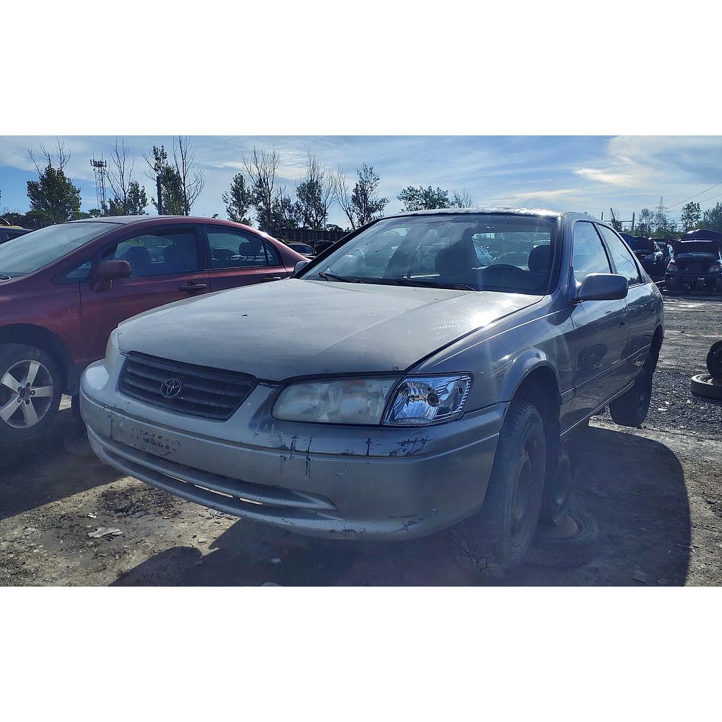 TOYOTA CAMRY 2000