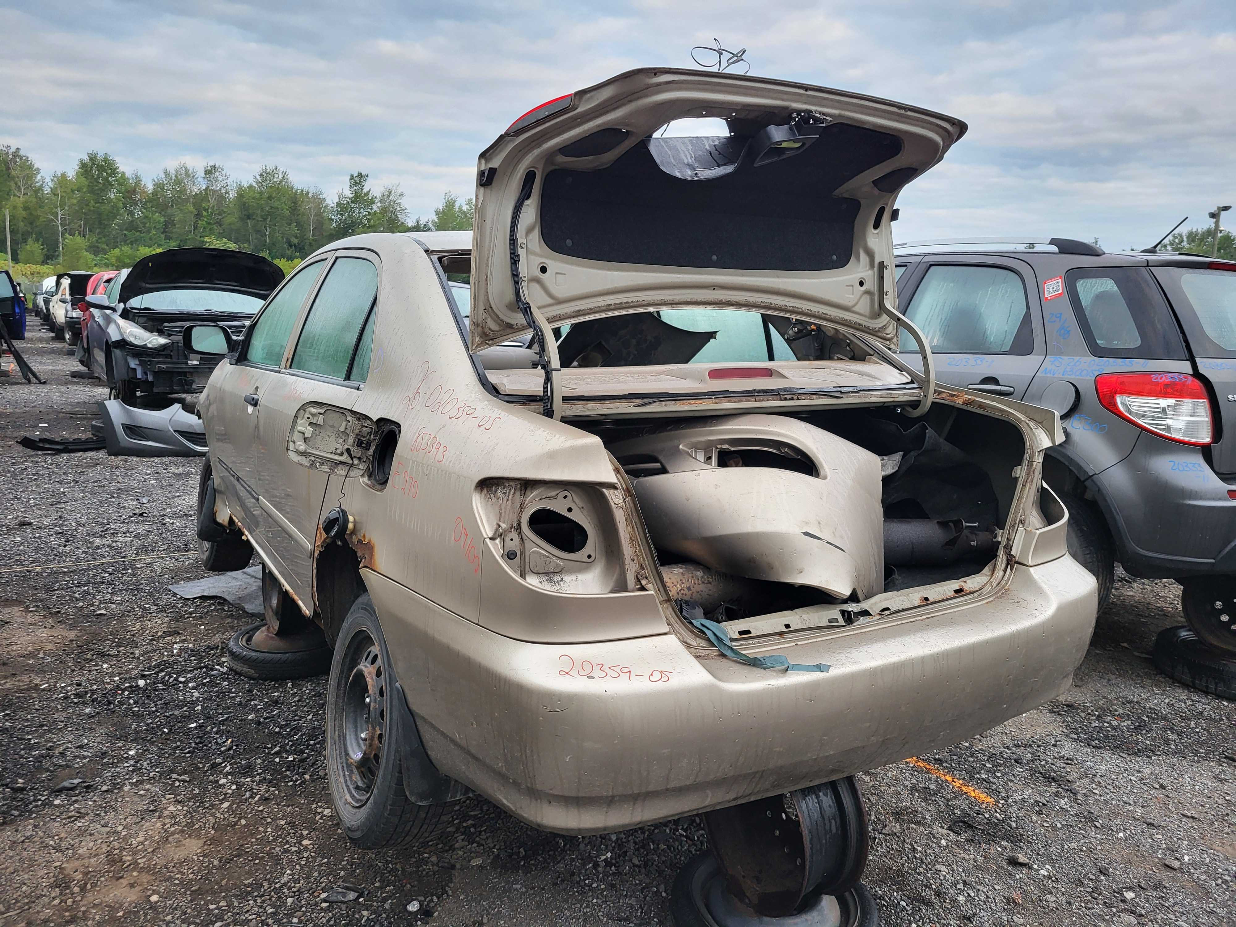 TOYOTA COROLLA 2005