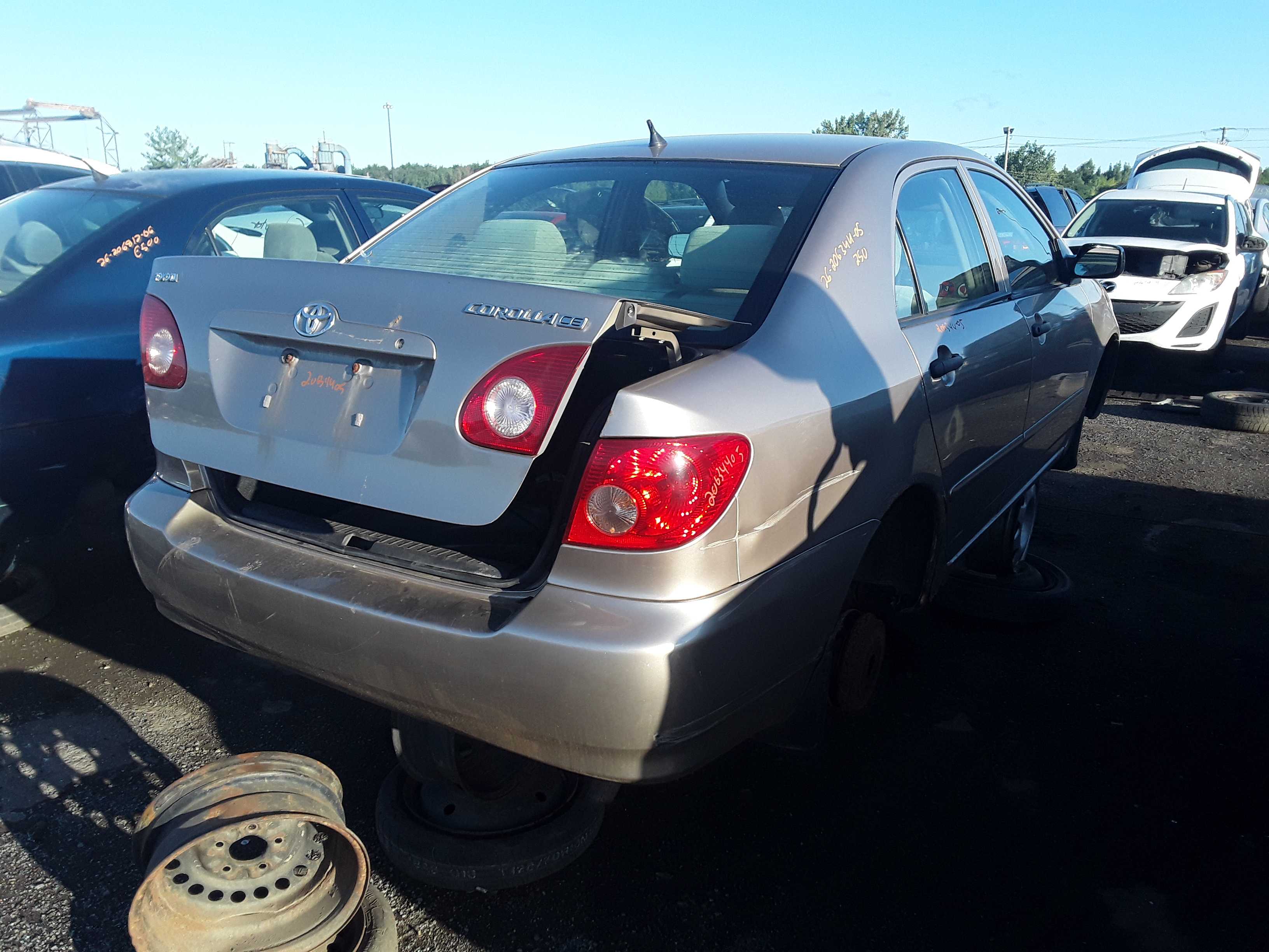 TOYOTA COROLLA 2005