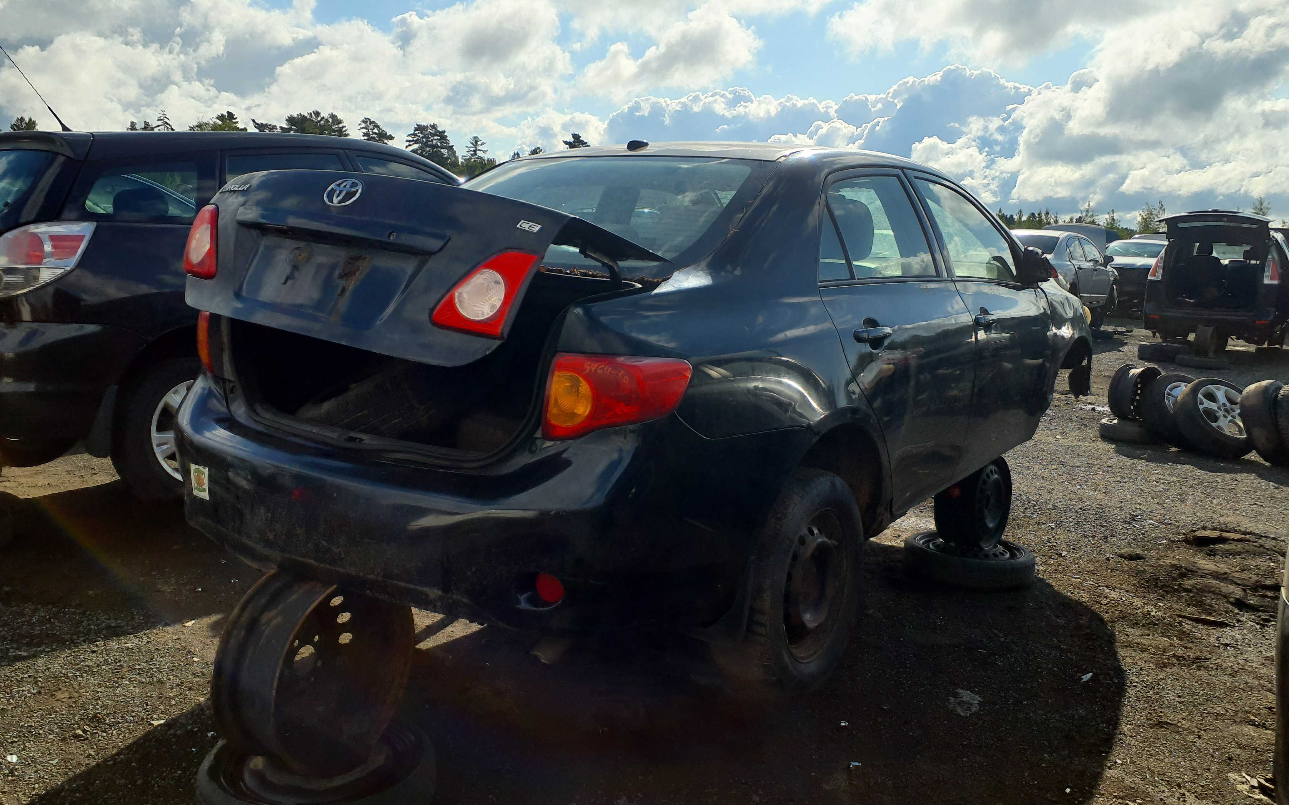 TOYOTA COROLLA 2010