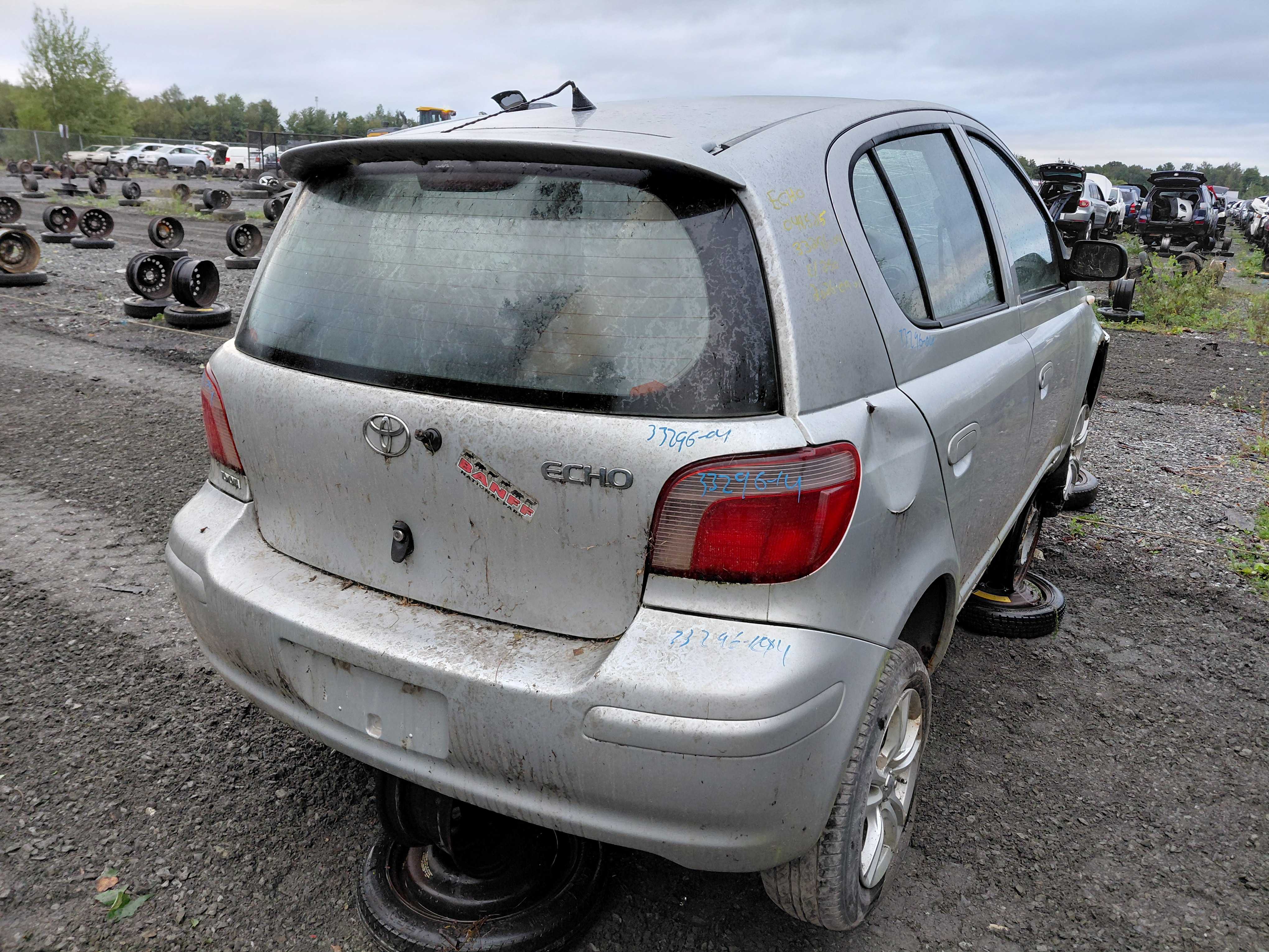 TOYOTA ECHO 2004