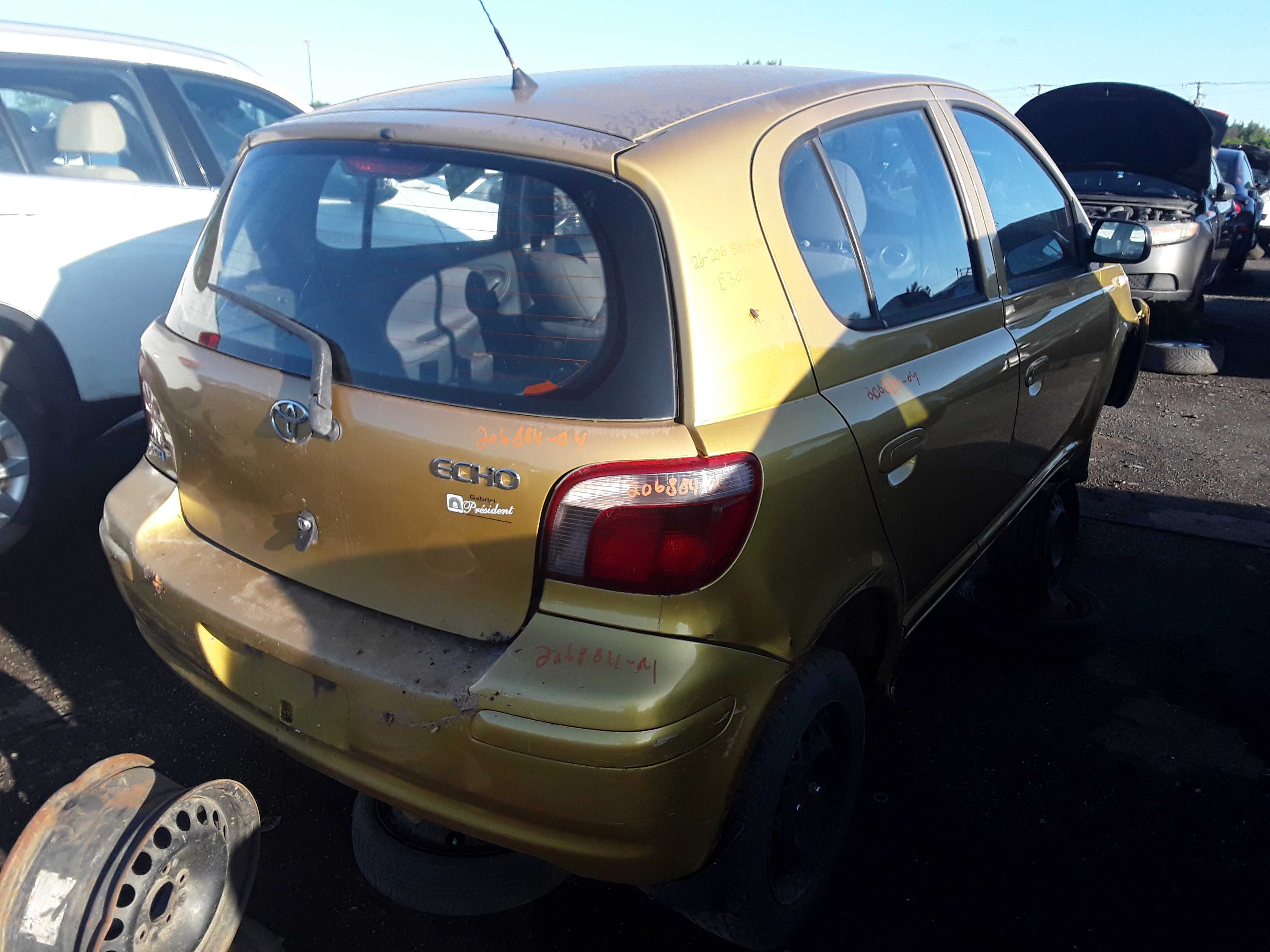 TOYOTA ECHO 2004