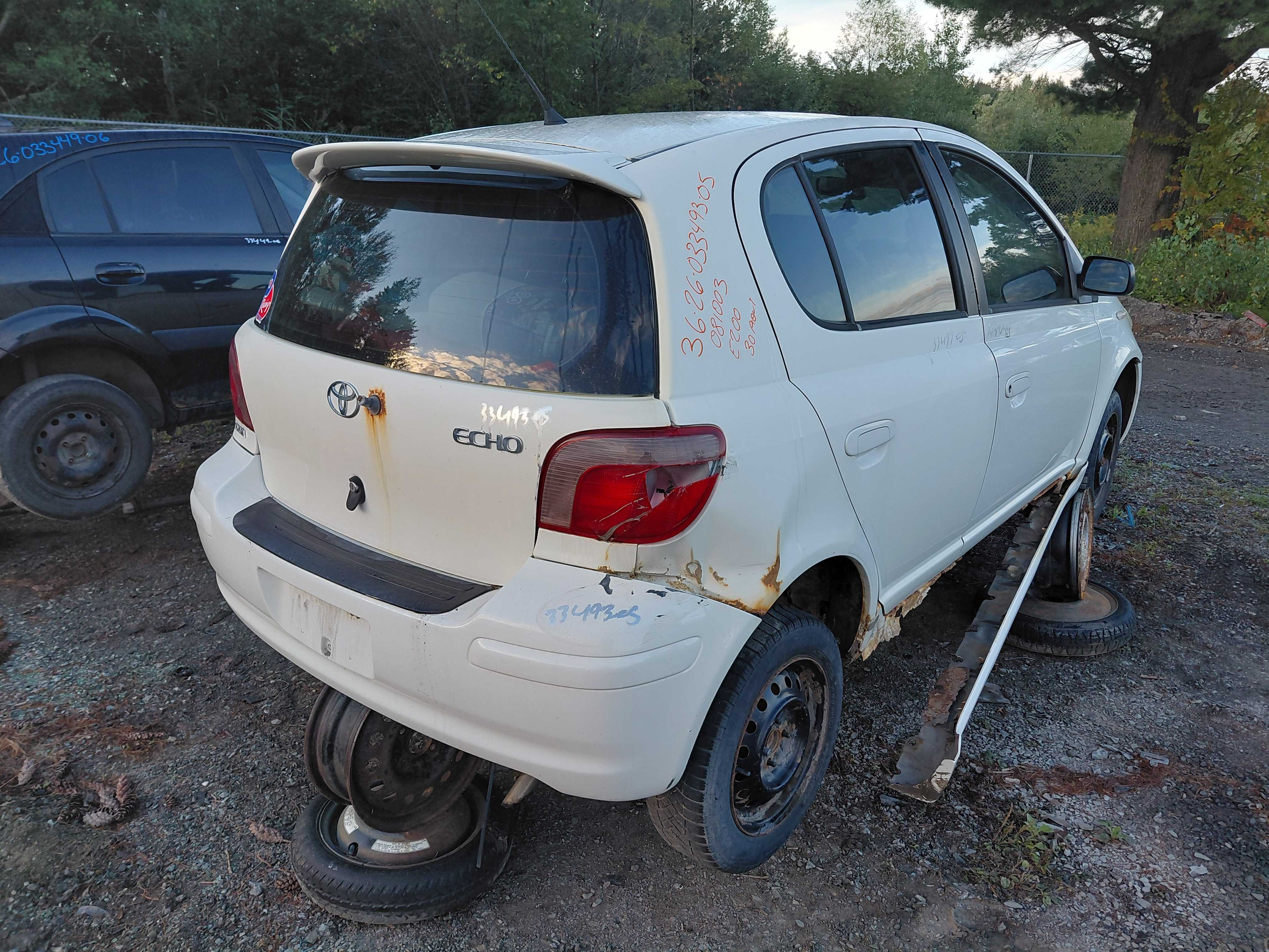 TOYOTA ECHO 2005