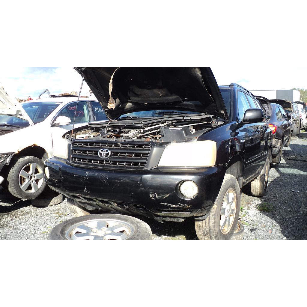 TOYOTA HIGHLANDER 2002