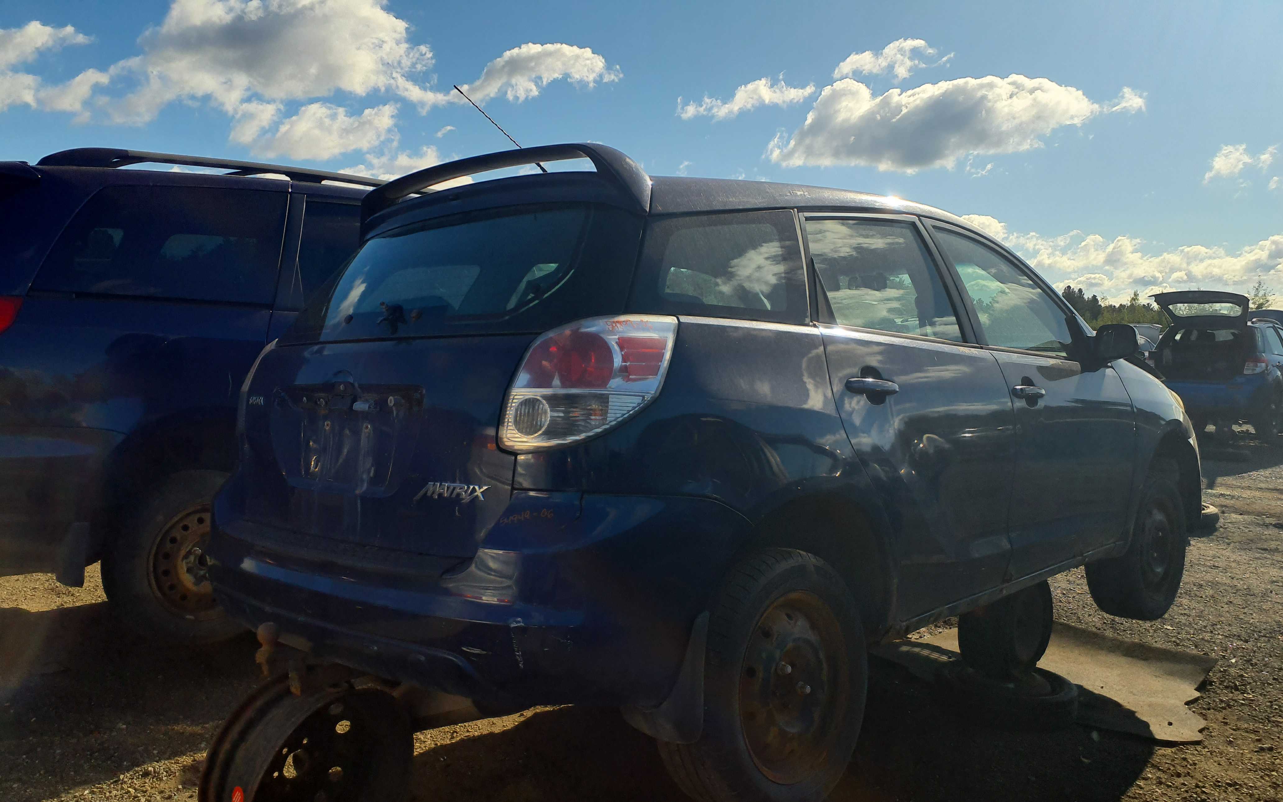TOYOTA MATRIX 2006