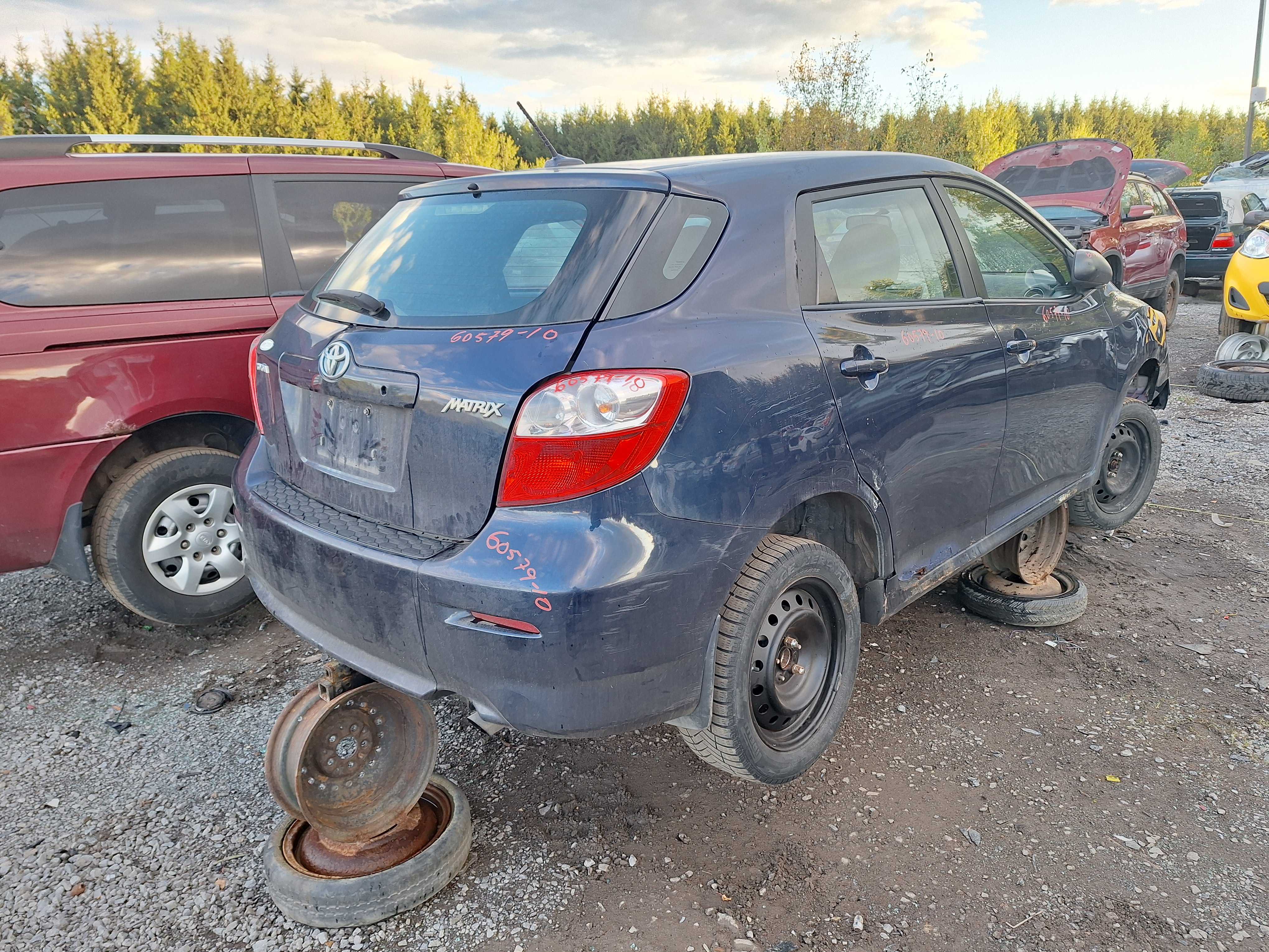 TOYOTA MATRIX 2010