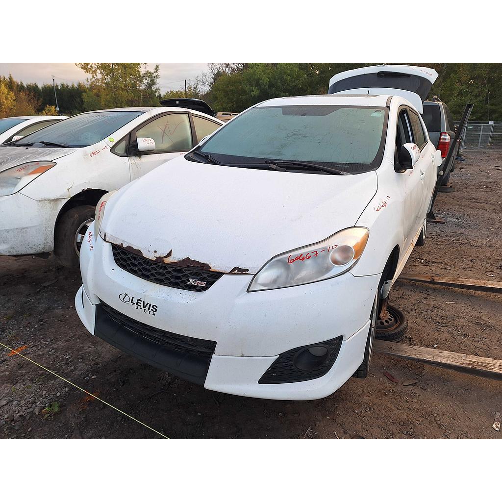 TOYOTA MATRIX 2010