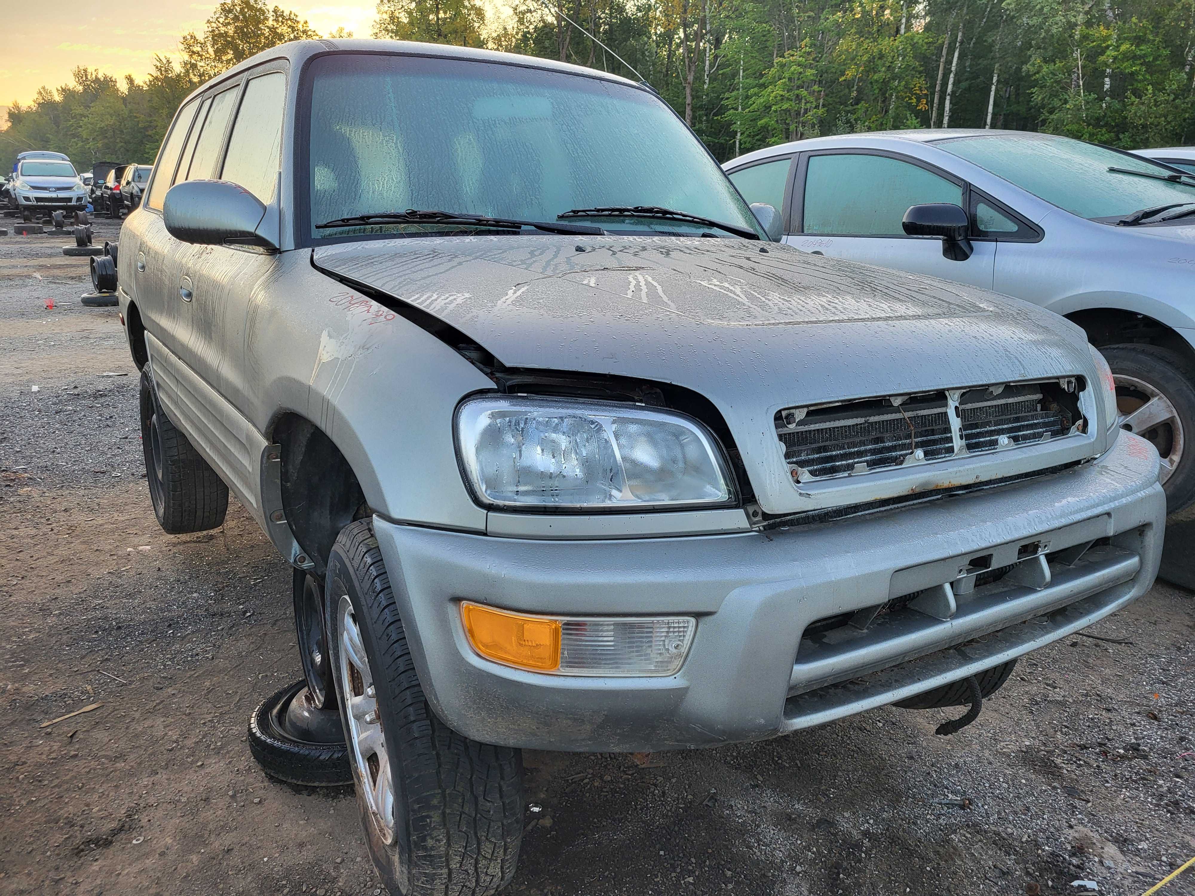 TOYOTA RAV4 1999