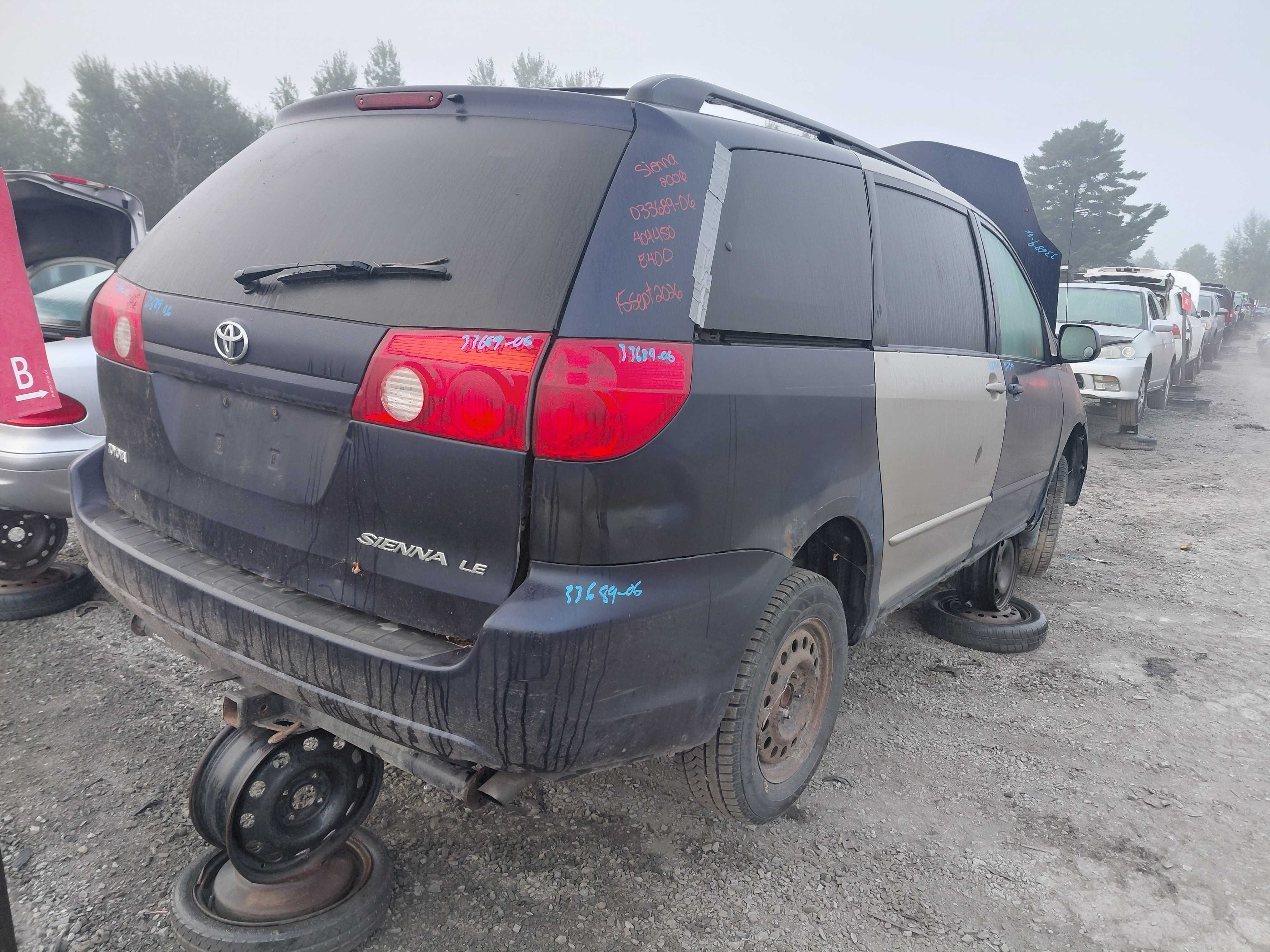 TOYOTA SIENNA 2006
