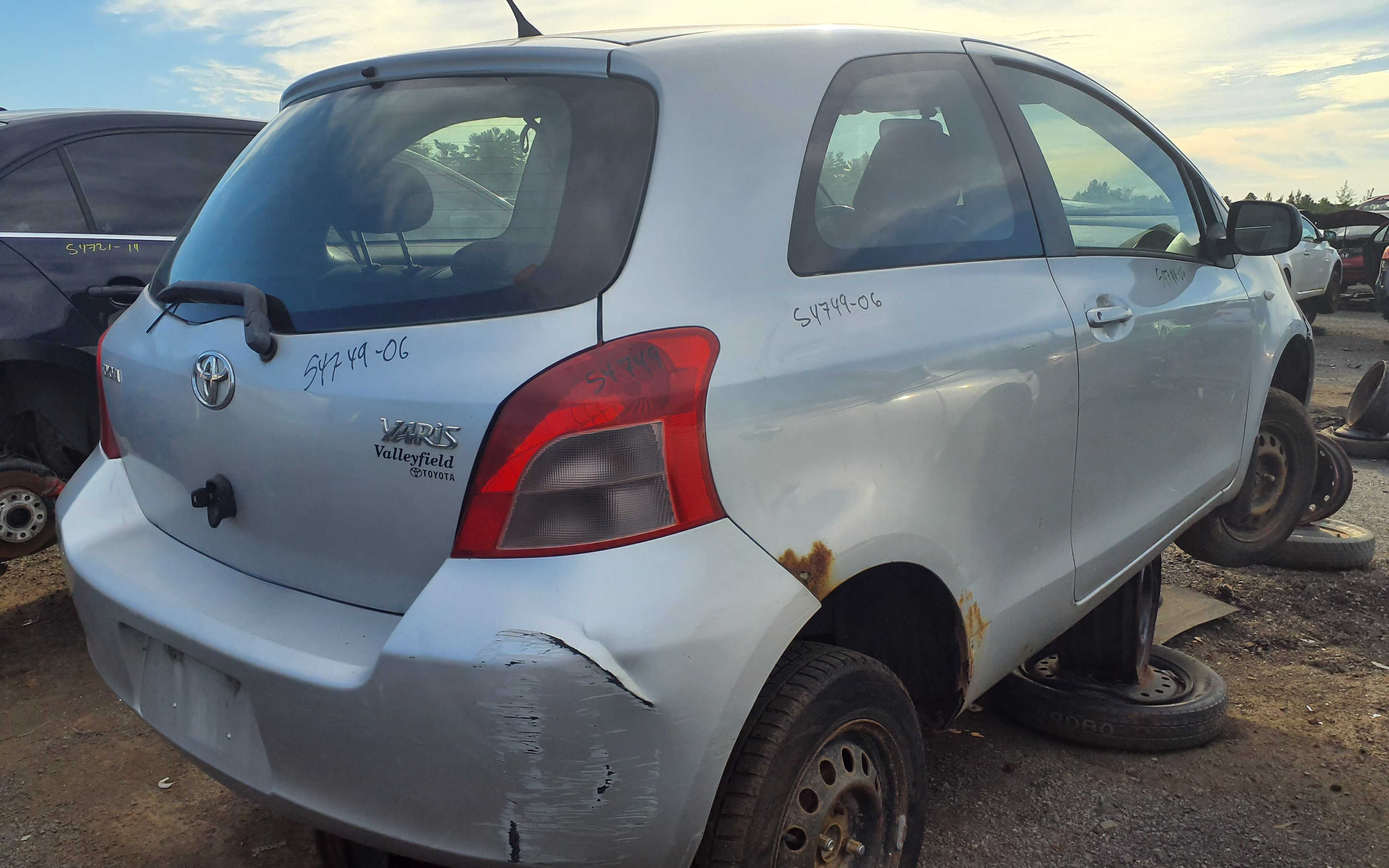 TOYOTA YARIS 2006