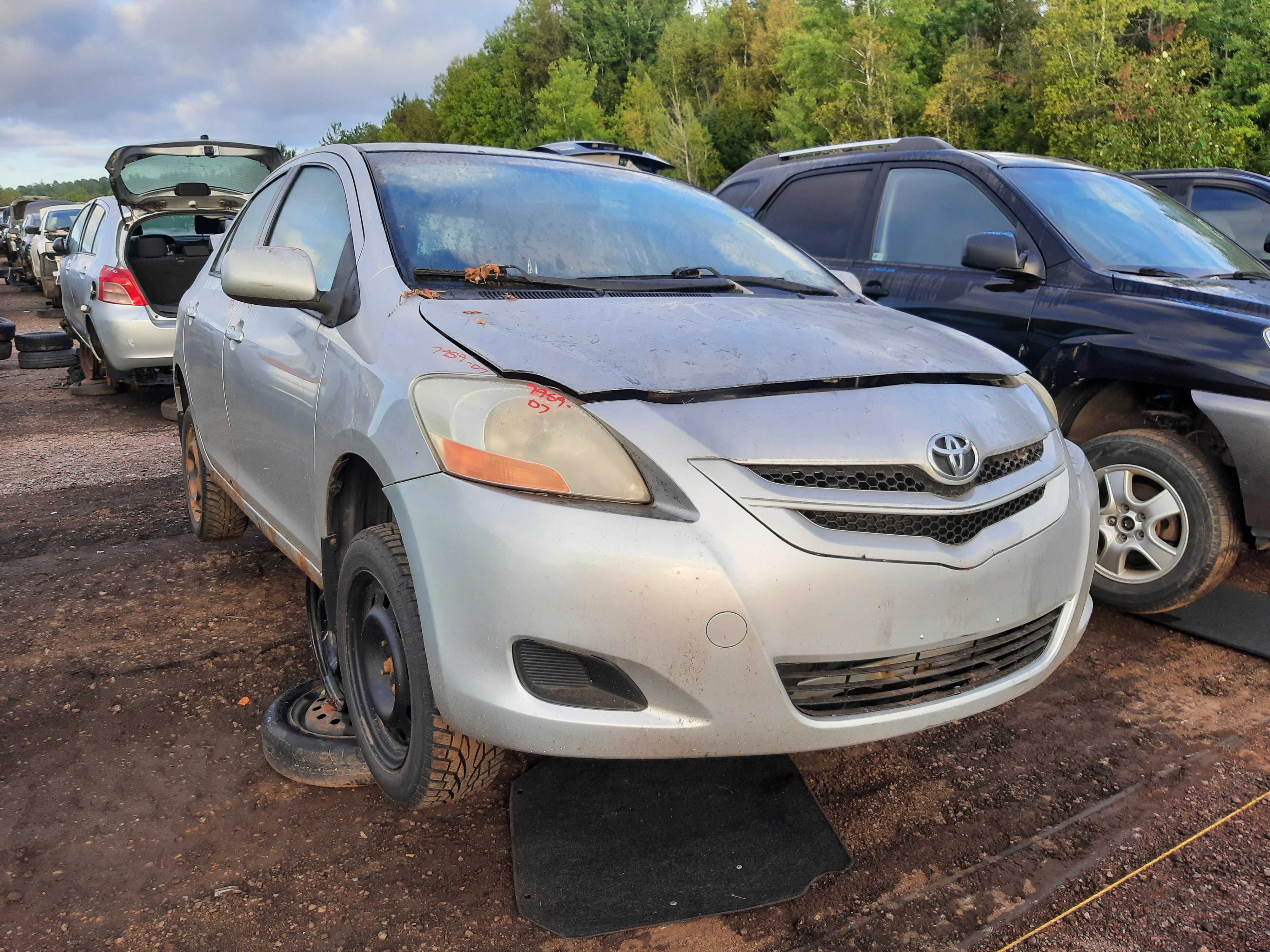TOYOTA YARIS 2007