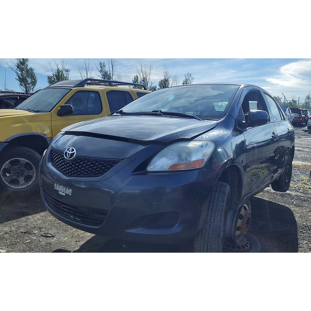 TOYOTA YARIS 2009