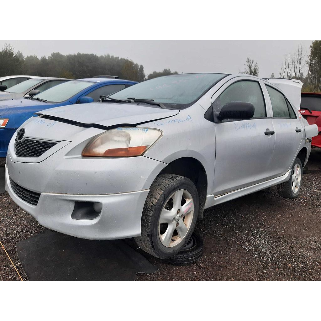 TOYOTA YARIS 2009