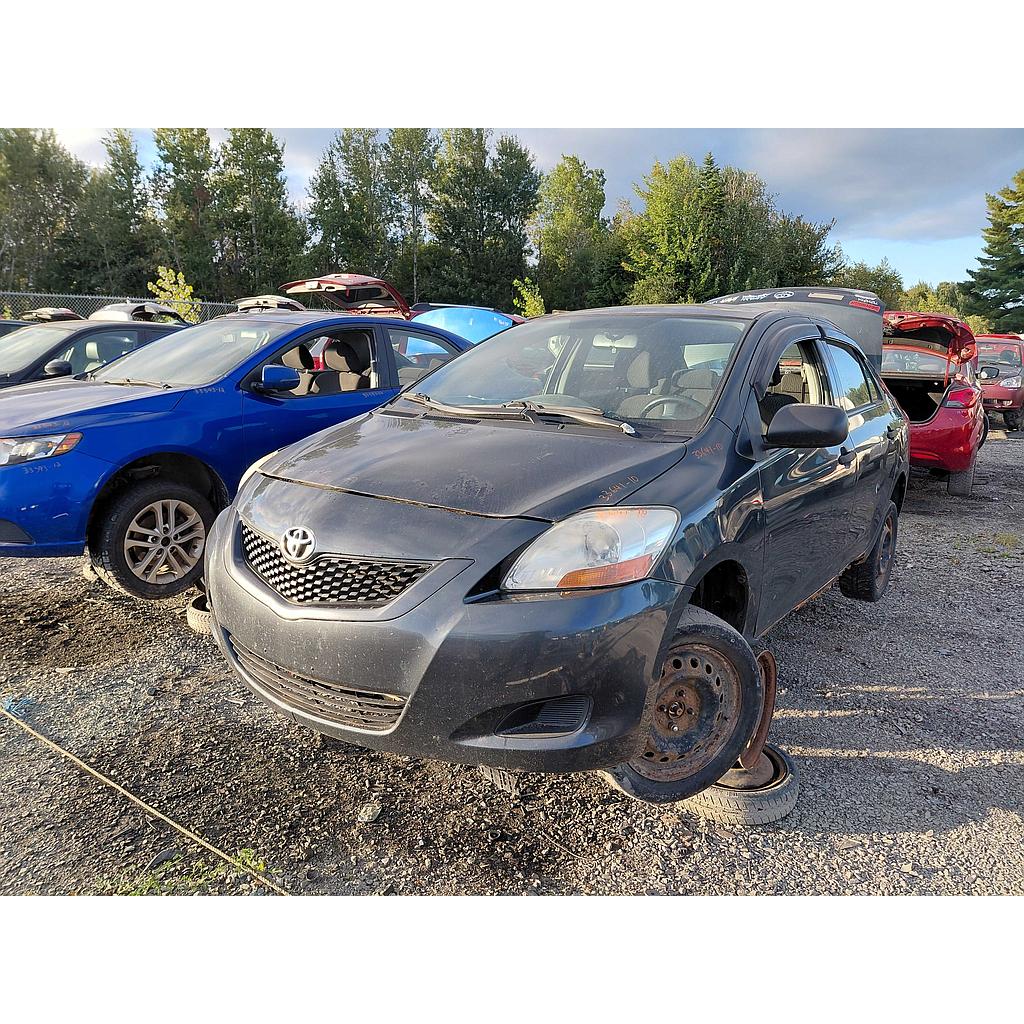 TOYOTA YARIS 2010