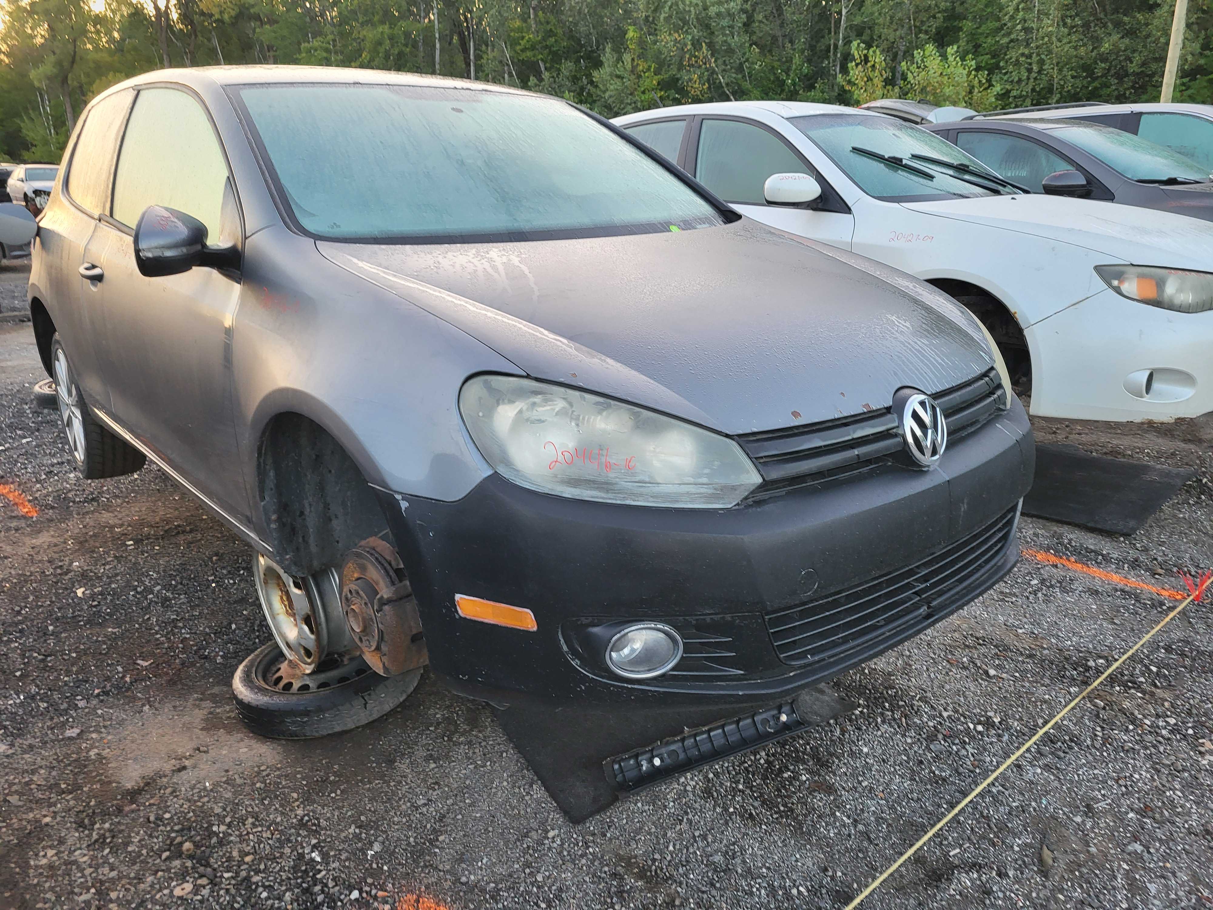 VOLKSWAGEN GOLF 2010