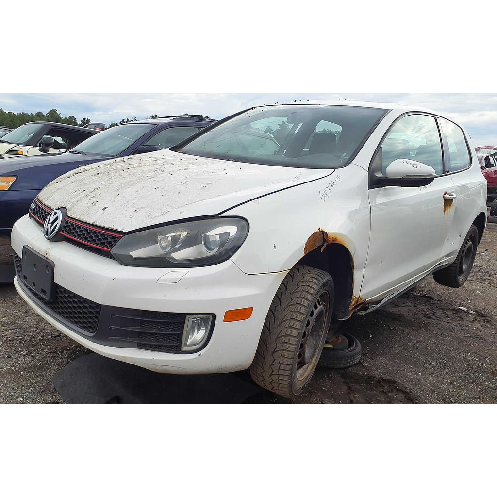 VOLKSWAGEN GTI 2010