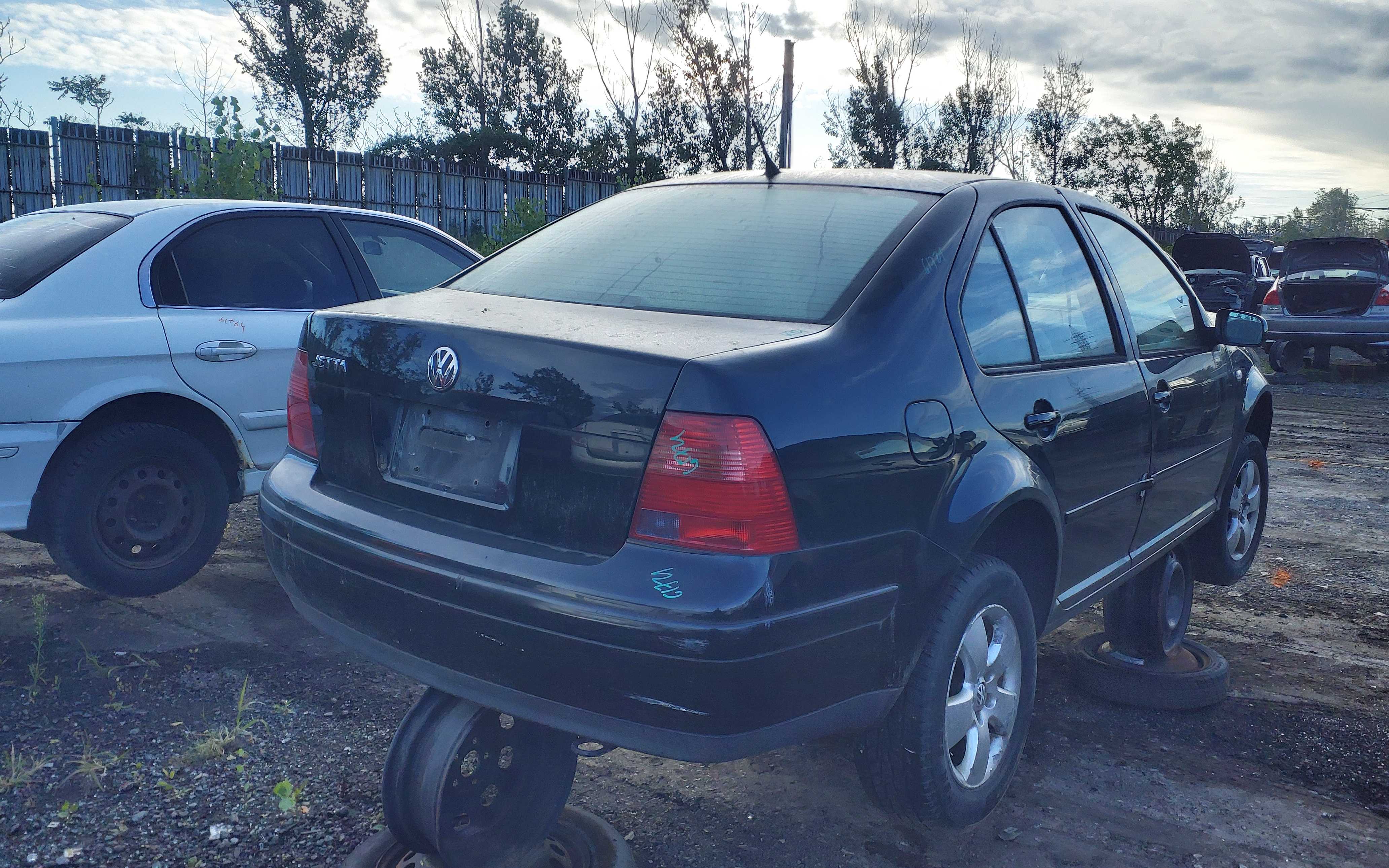 VOLKSWAGEN JETTA 2003