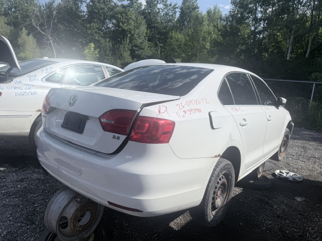 VOLKSWAGEN JETTA 2012