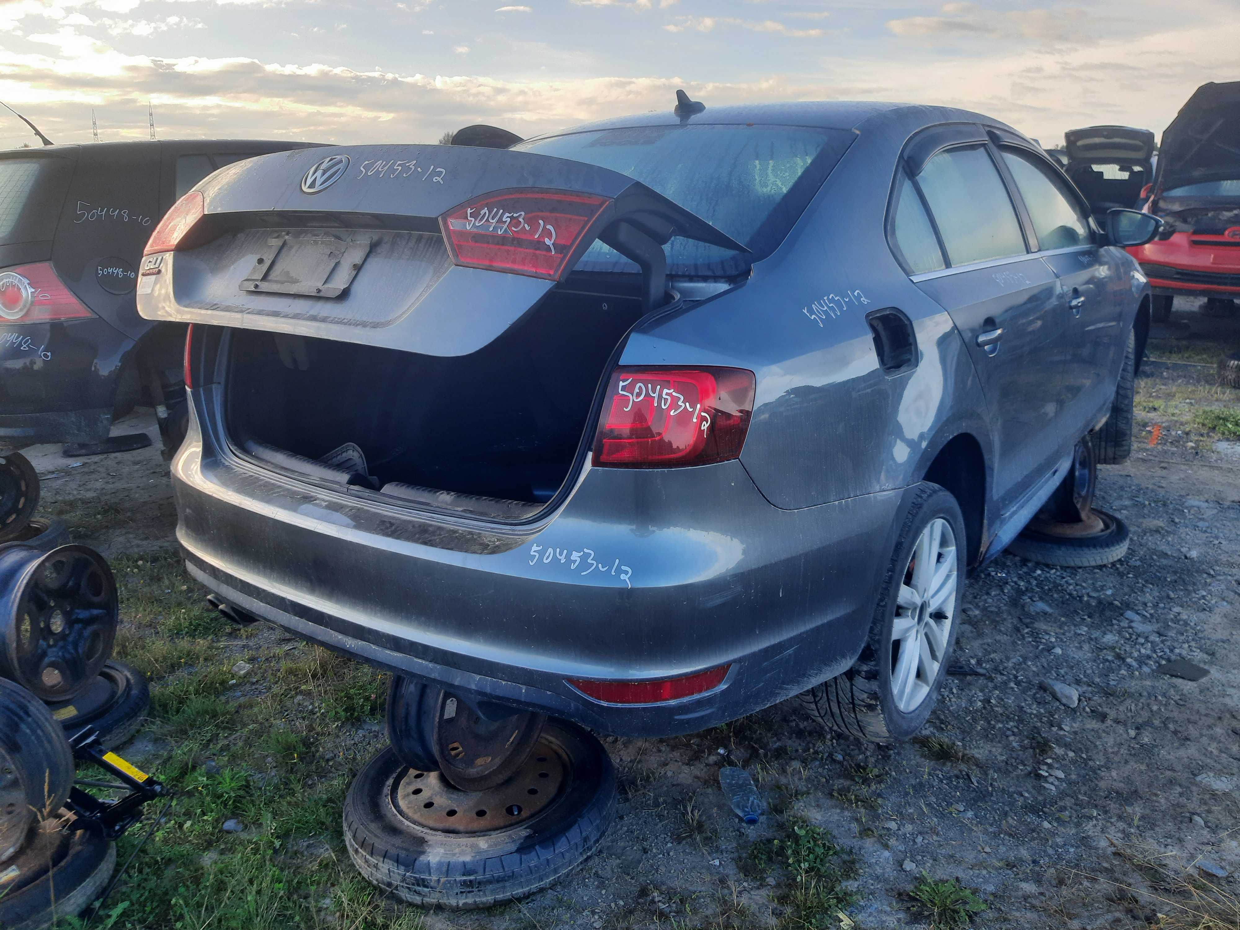 VOLKSWAGEN JETTA 2012