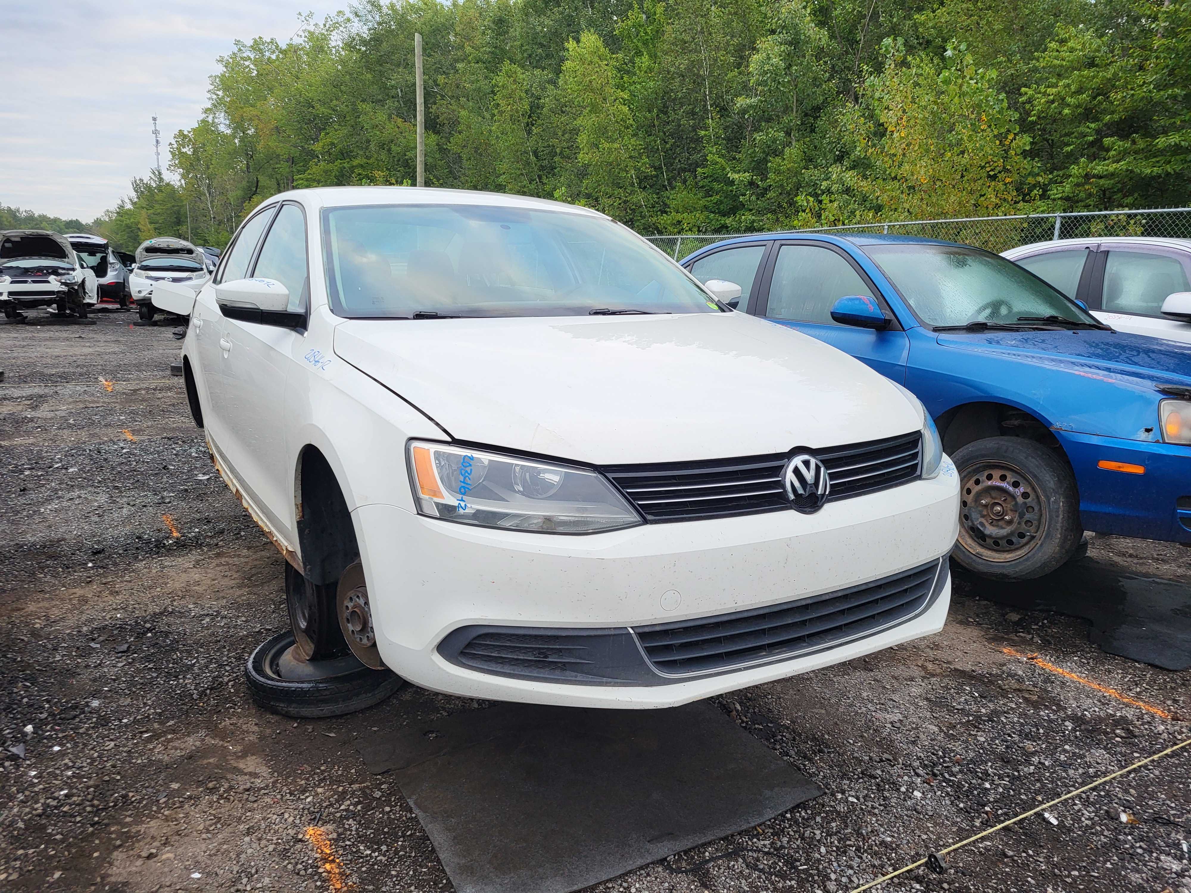 VOLKSWAGEN JETTA 2012