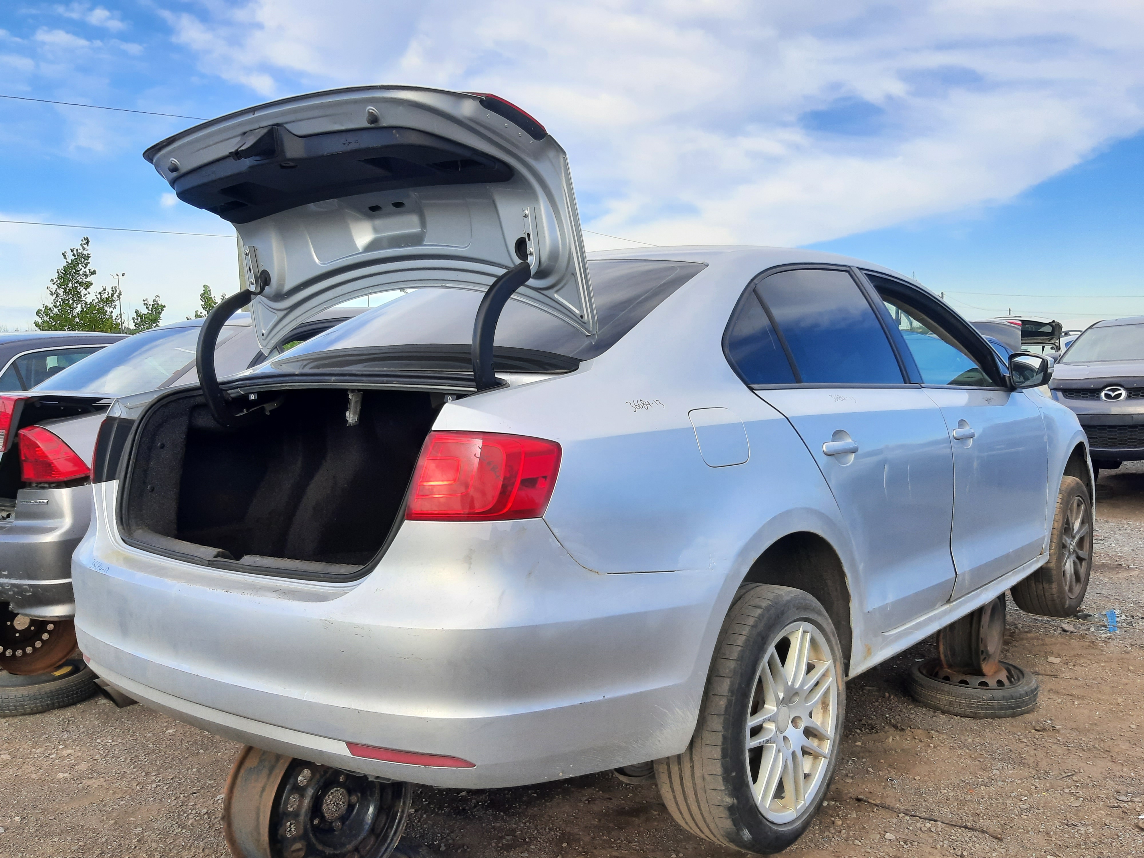 VOLKSWAGEN JETTA 2013