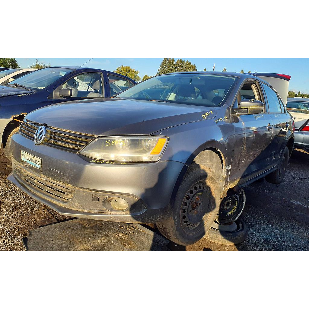 VOLKSWAGEN JETTA 2014