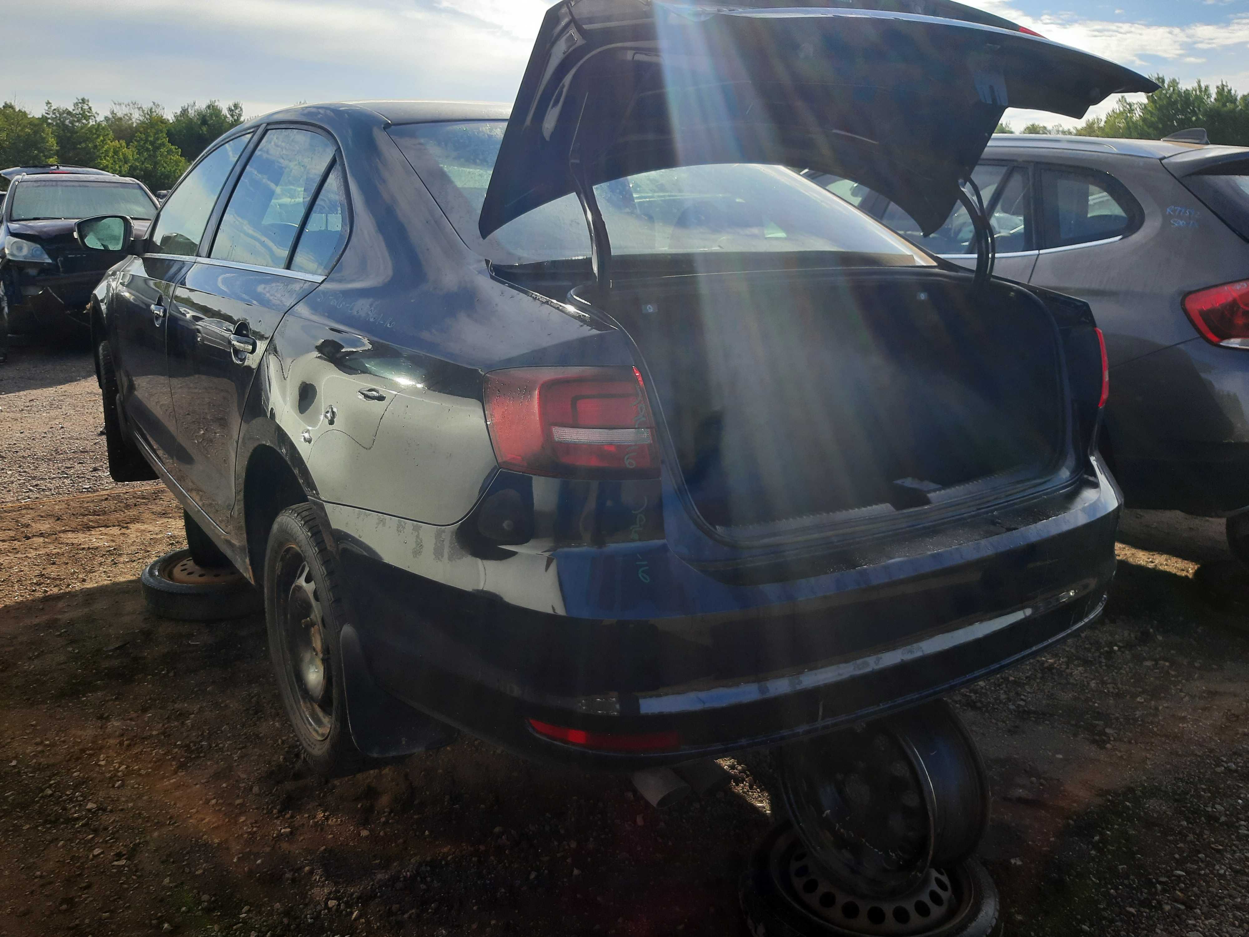 VOLKSWAGEN JETTA 2016
